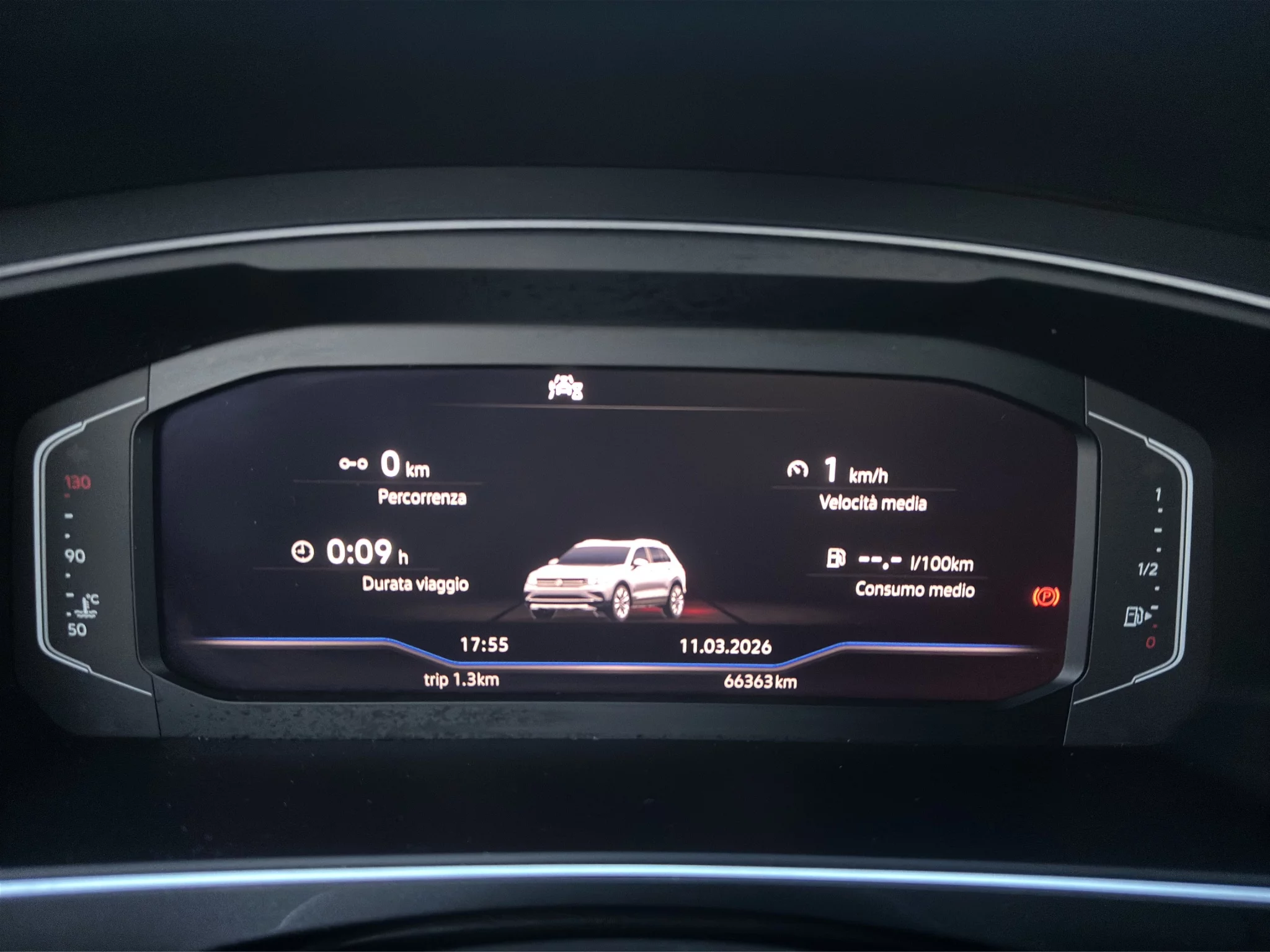 Volkswagen Tiguan 2.0 TDI LIFE 2021 — foto 11 di 23
