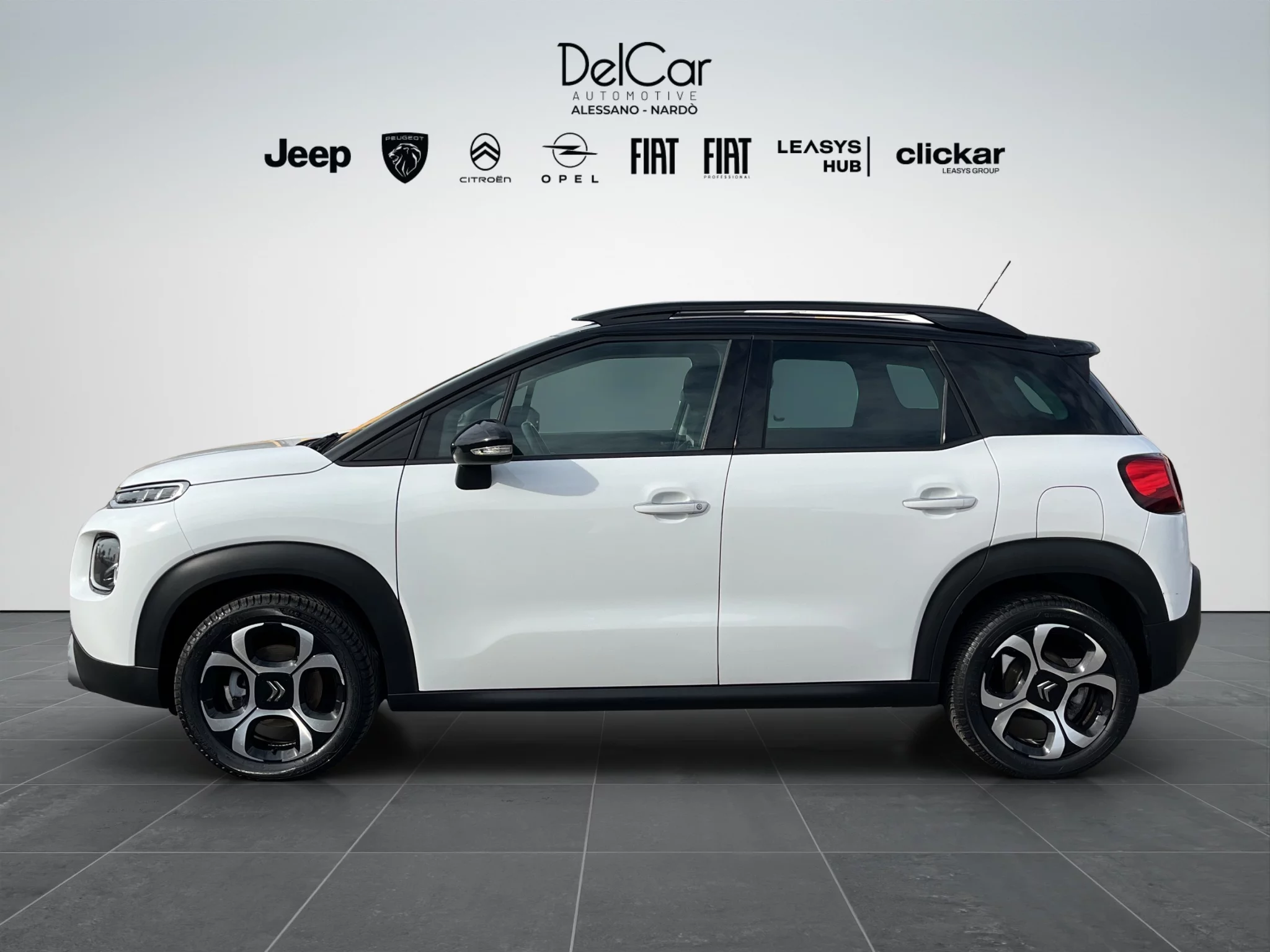 Citroën C3 AIRCROSS 1.2 SHINE 2018 — foto 3 di 18
