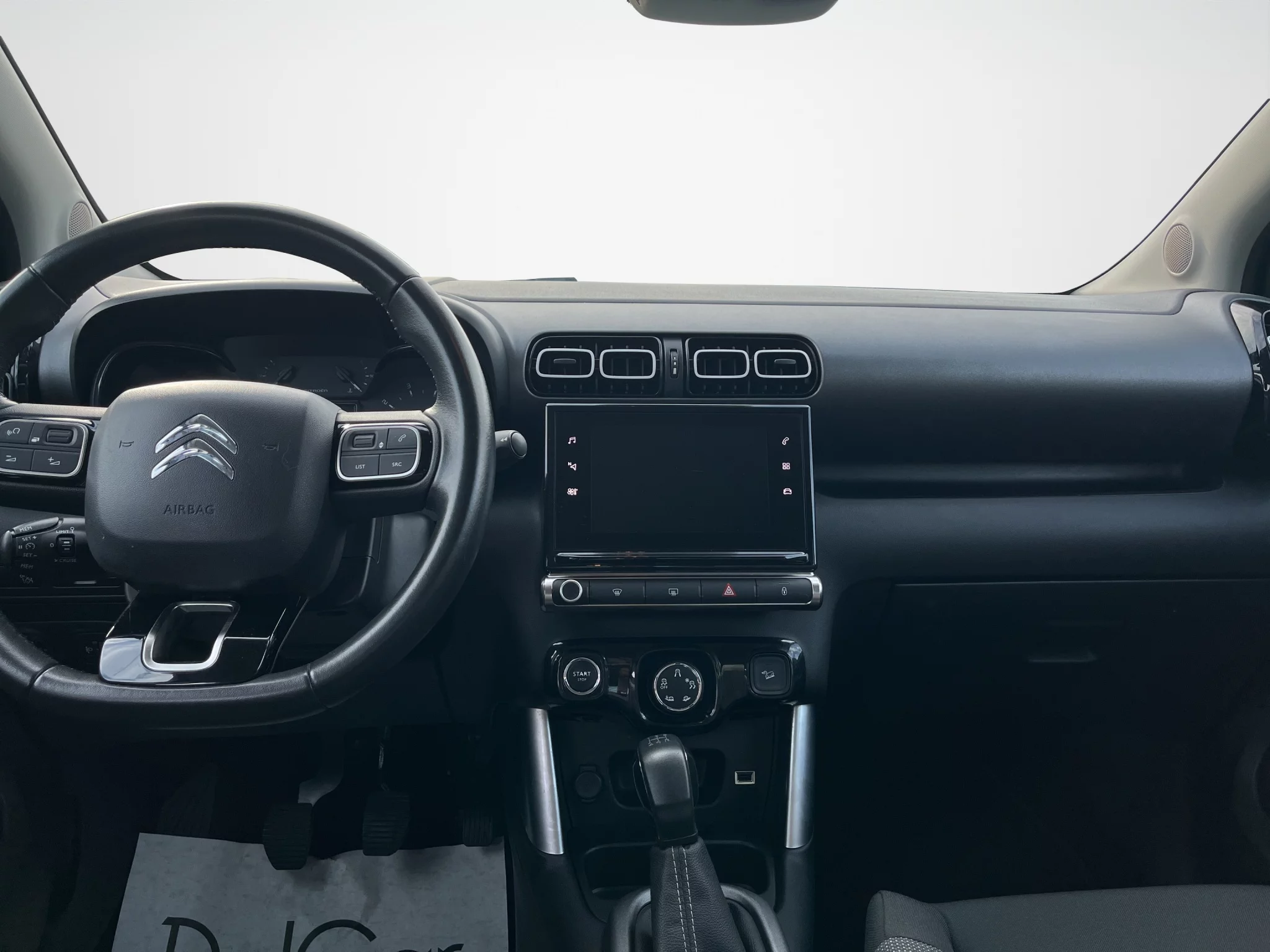 Citroën C3 AIRCROSS 1.2 SHINE 2018 — foto 13 di 18