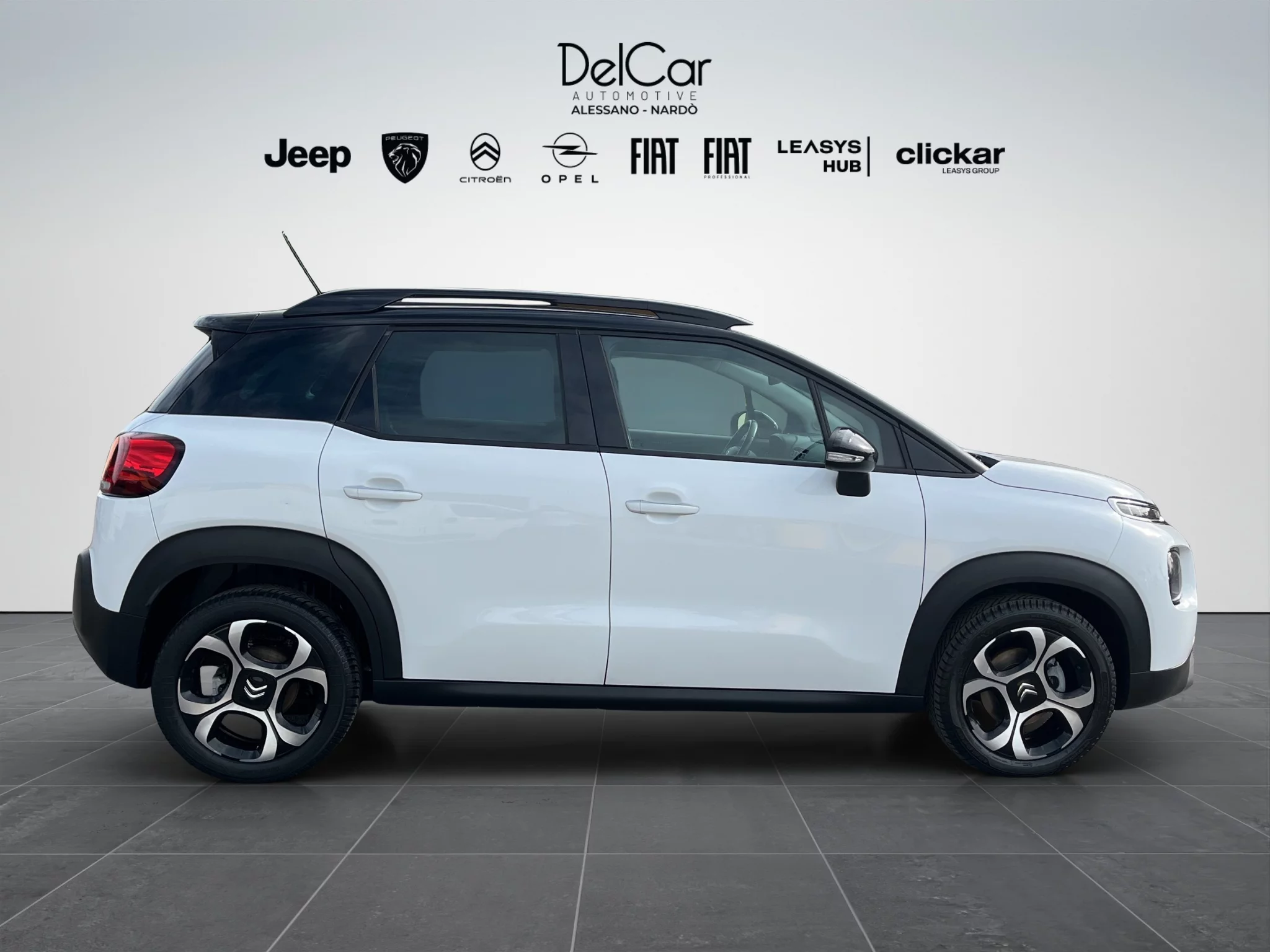 Citroën C3 AIRCROSS 1.2 SHINE 2018 — foto 7 di 18