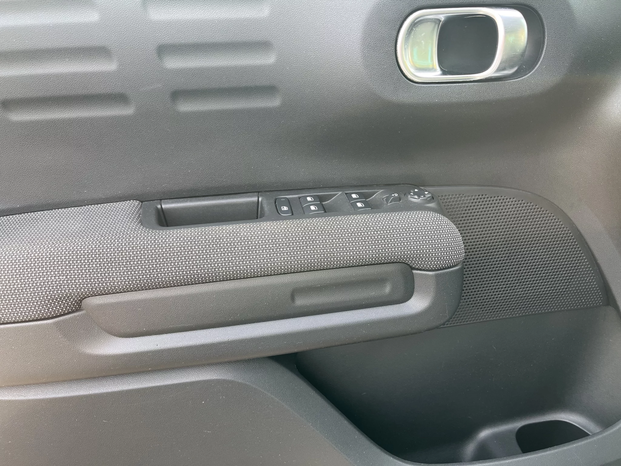 Citroën C3 AIRCROSS 1.2 SHINE 2018 — foto 11 di 18