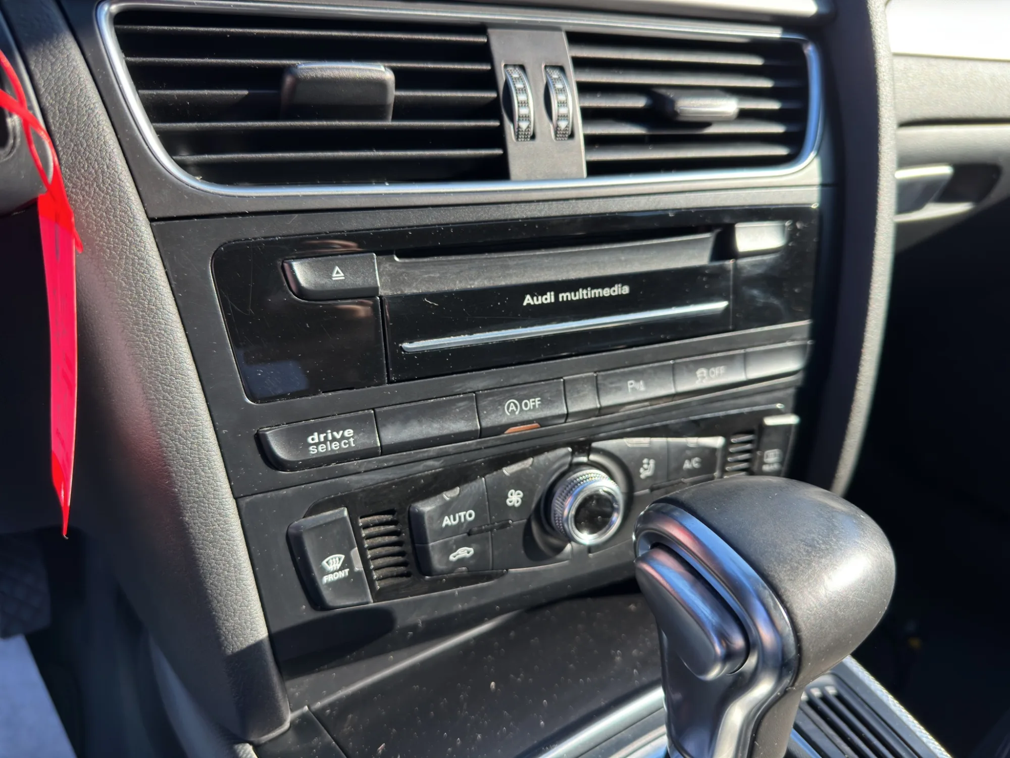 Audi A4 Avant 2.0 TDI Avant 150 Cv. Multitronic Business 2015 — foto 16 di 21