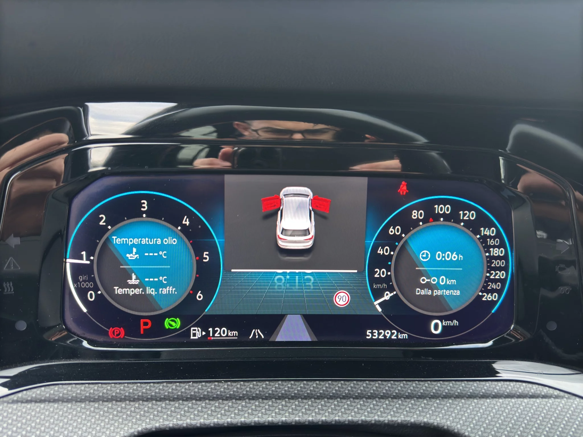 Volkswagen Golf VIII 2.0 TDI 150 CV DSG R-LINE 2020 — foto 11 di 24
