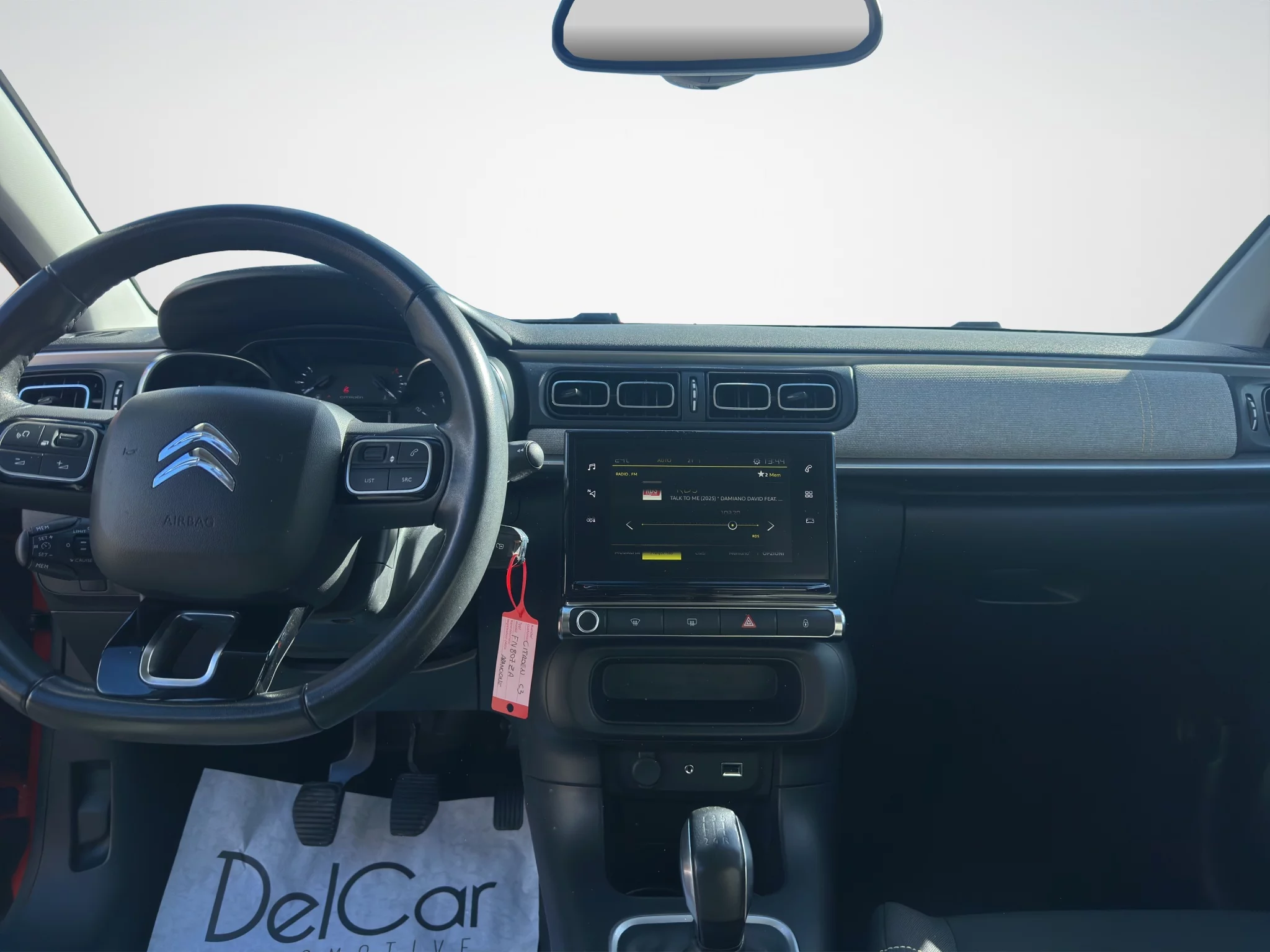 Citroën C3 1.2 SHINE 2020 — foto 14 di 21