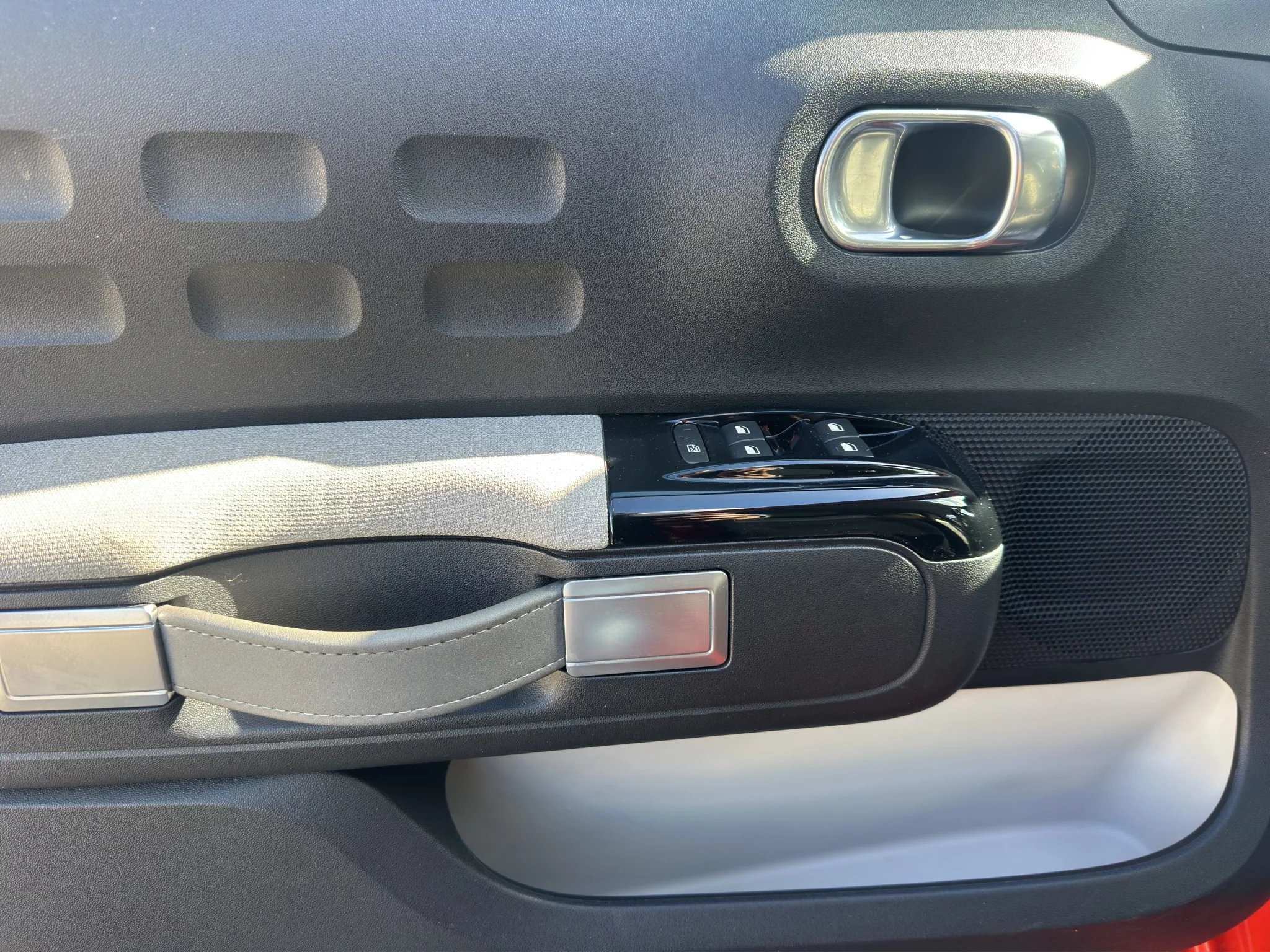 Citroën C3 1.2 SHINE 2020 — foto 12 di 21