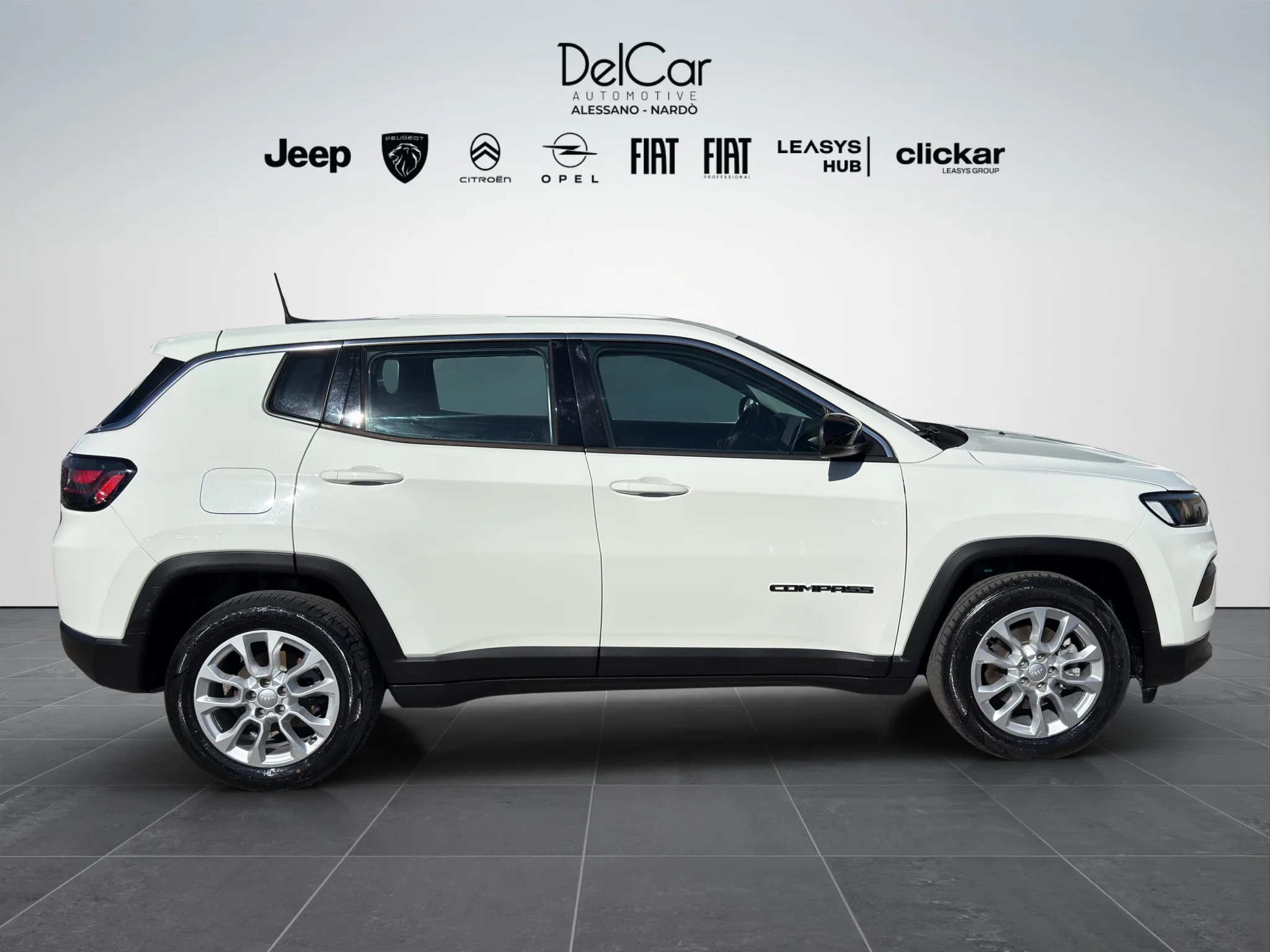 Jeep Compass 1.6 MJT BUSINESS 2022 — foto 7 di 19