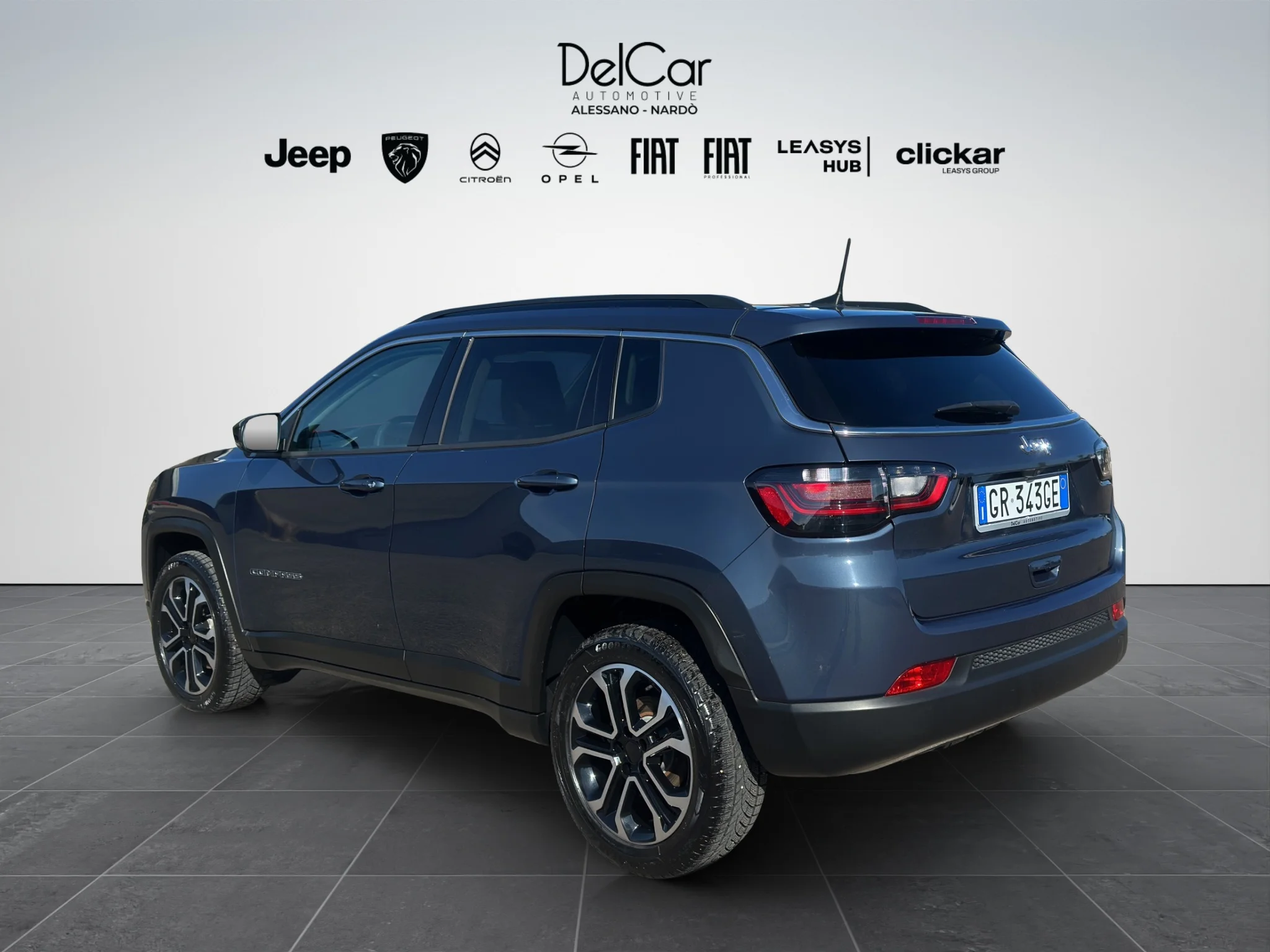 Jeep Compass 1.6 MJT LIMITED 2023 — foto 4 di 22