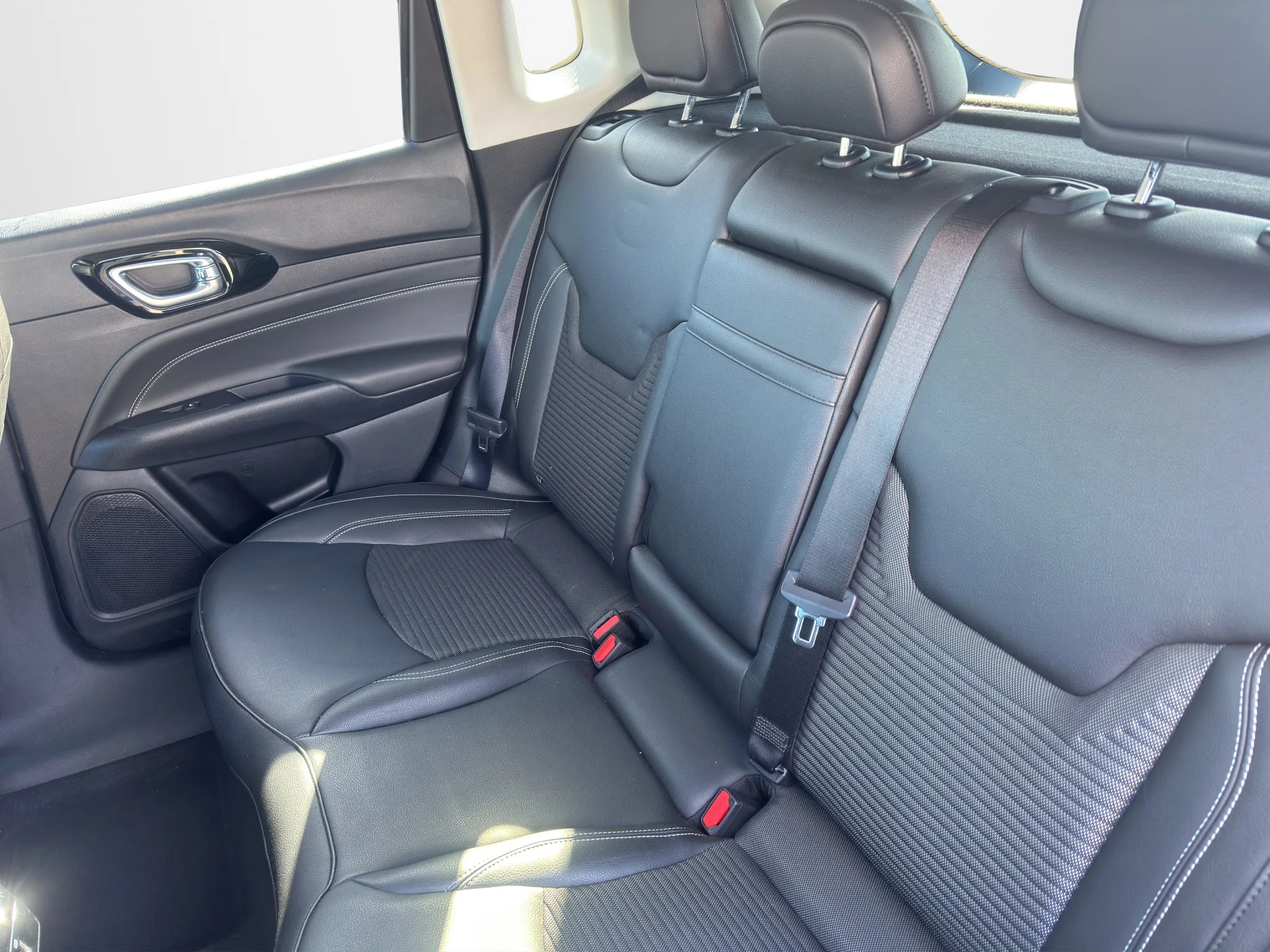 Jeep Compass 1.6 MJT LIMITED 2021 — foto 12 di 22