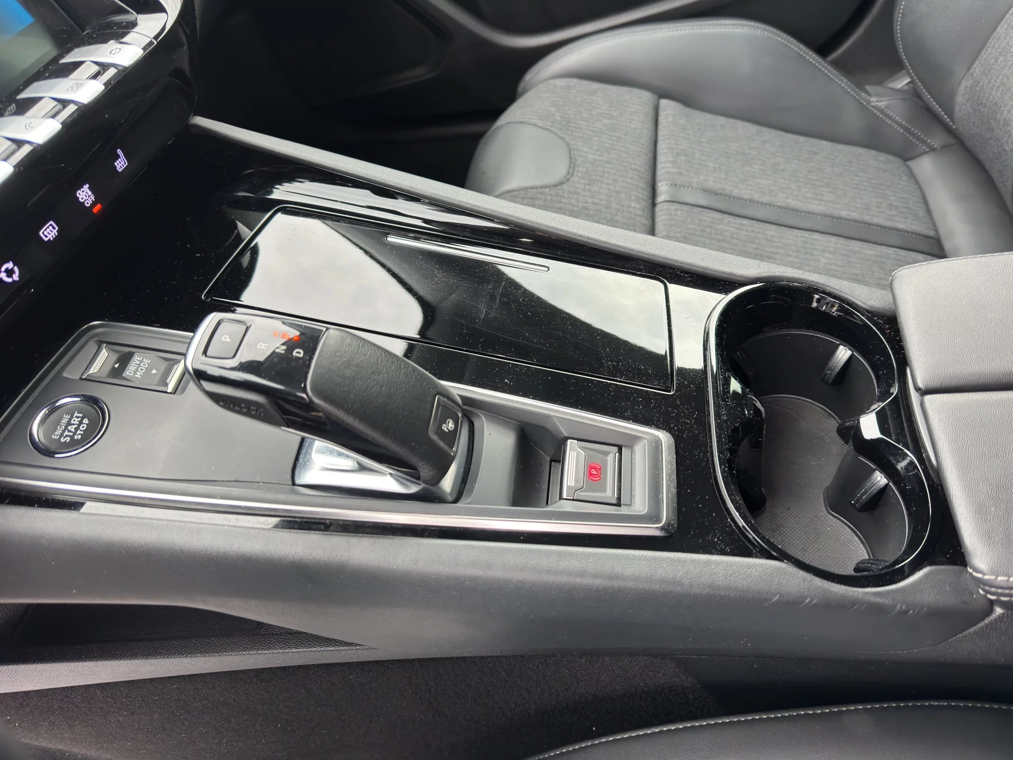 Peugeot 508 SW 1.5 BLUEHDI EAT8 ALLURE PACK 2022 — foto 14 di 19