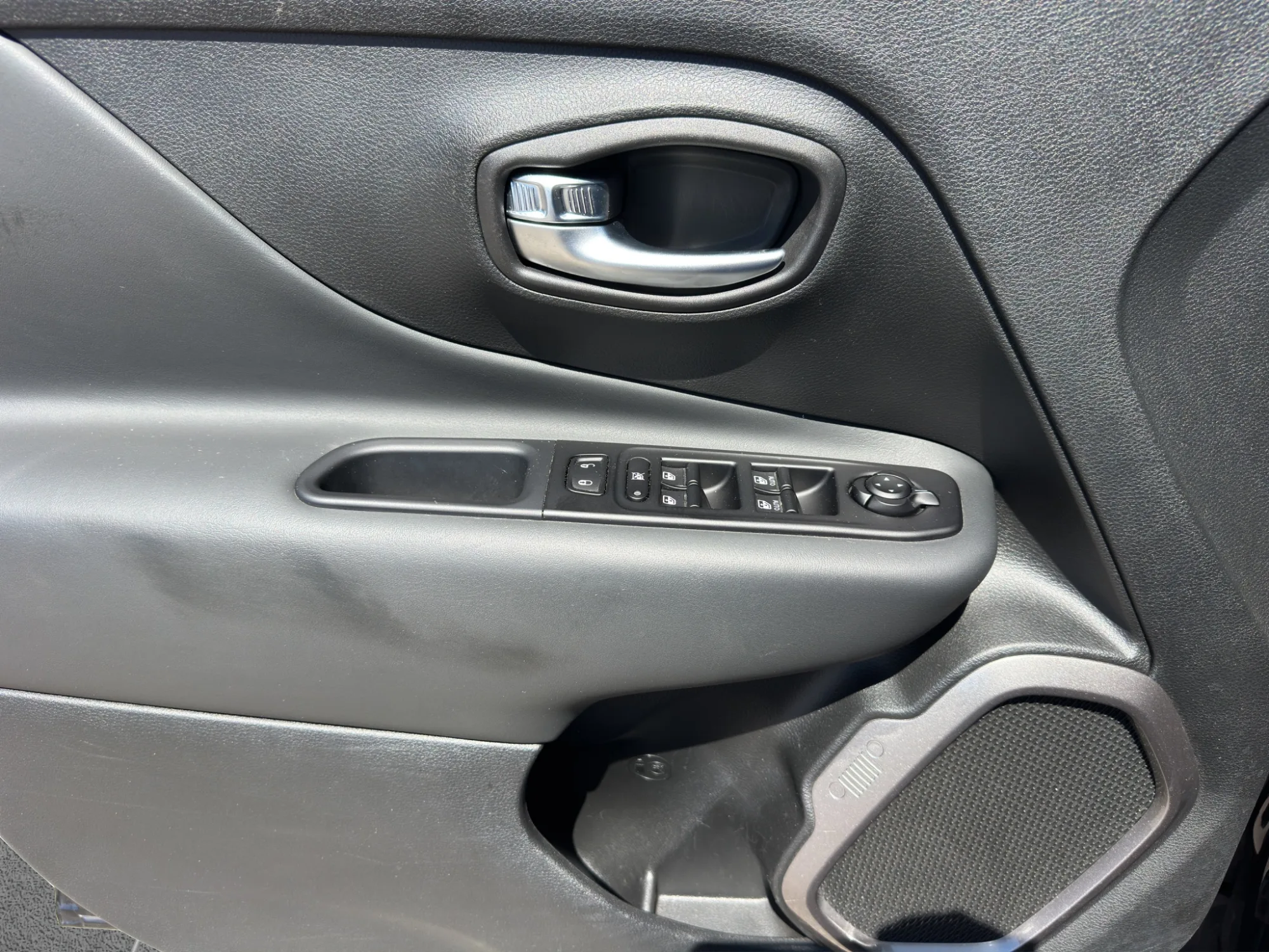 Jeep Renegade 1.6 MJT 130 Cv. Limited 2022 — foto 12 di 21