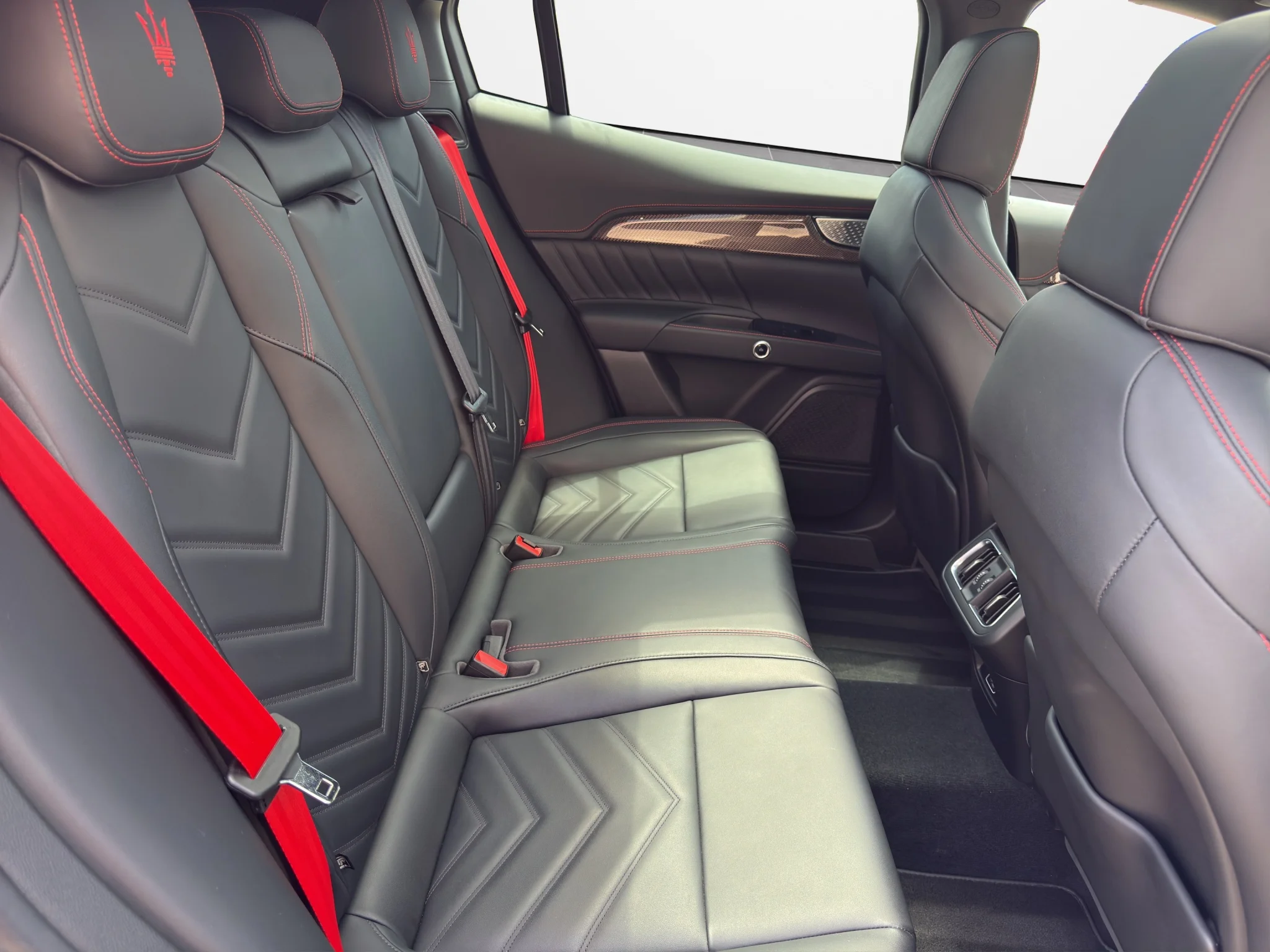 Maserati Grecale MHEV 2.0 AWD MODENA 2022 — foto 17 di 23