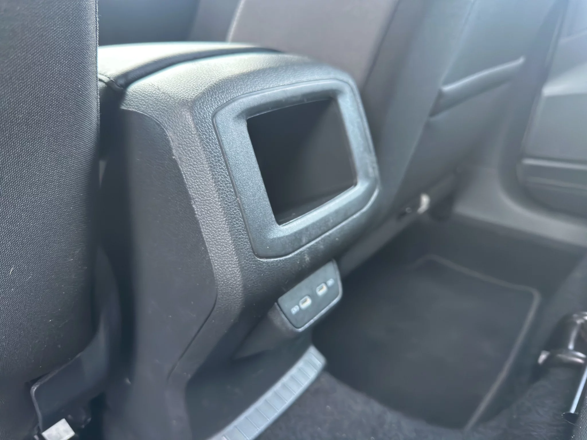 Volkswagen T-Cross 1.0 STYLE 2022 — foto 18 di 21