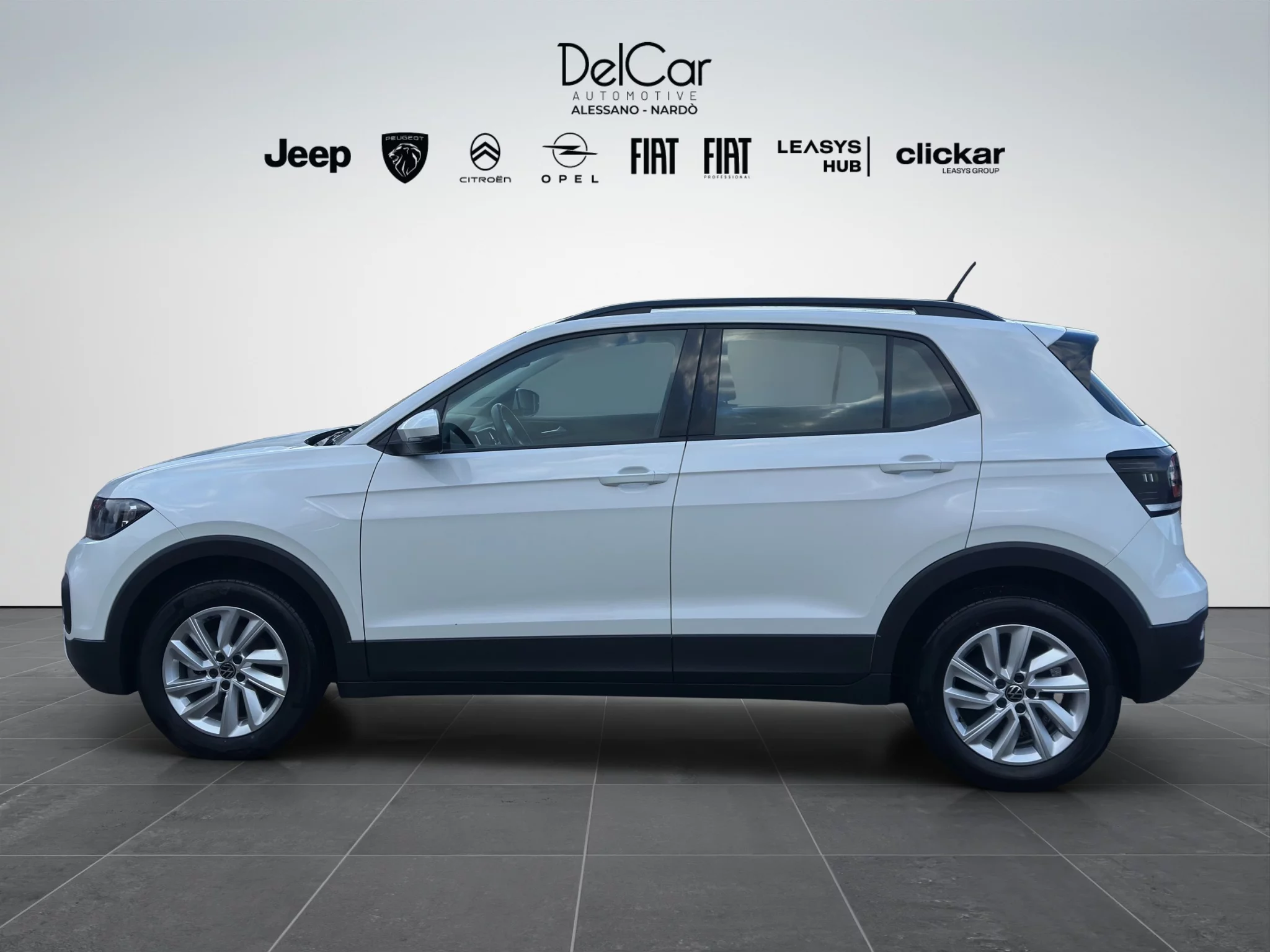 Volkswagen T-Cross 1.0 STYLE 2022 — foto 3 di 21