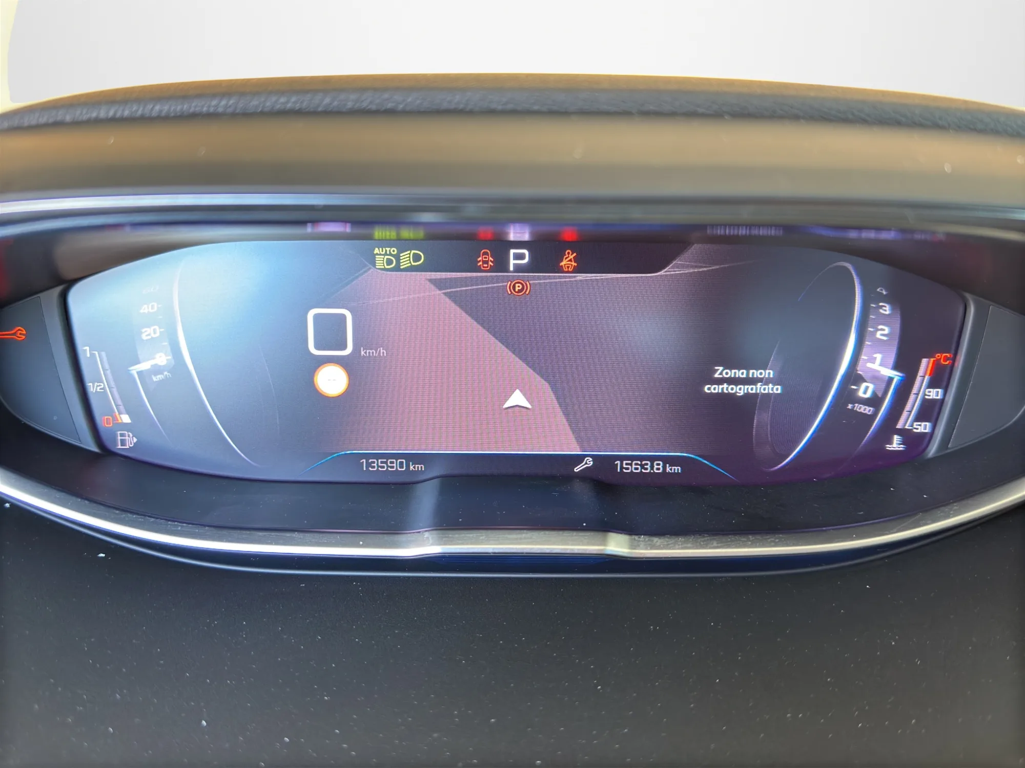 Peugeot 3008 Allure 2023 — foto 11 di 22