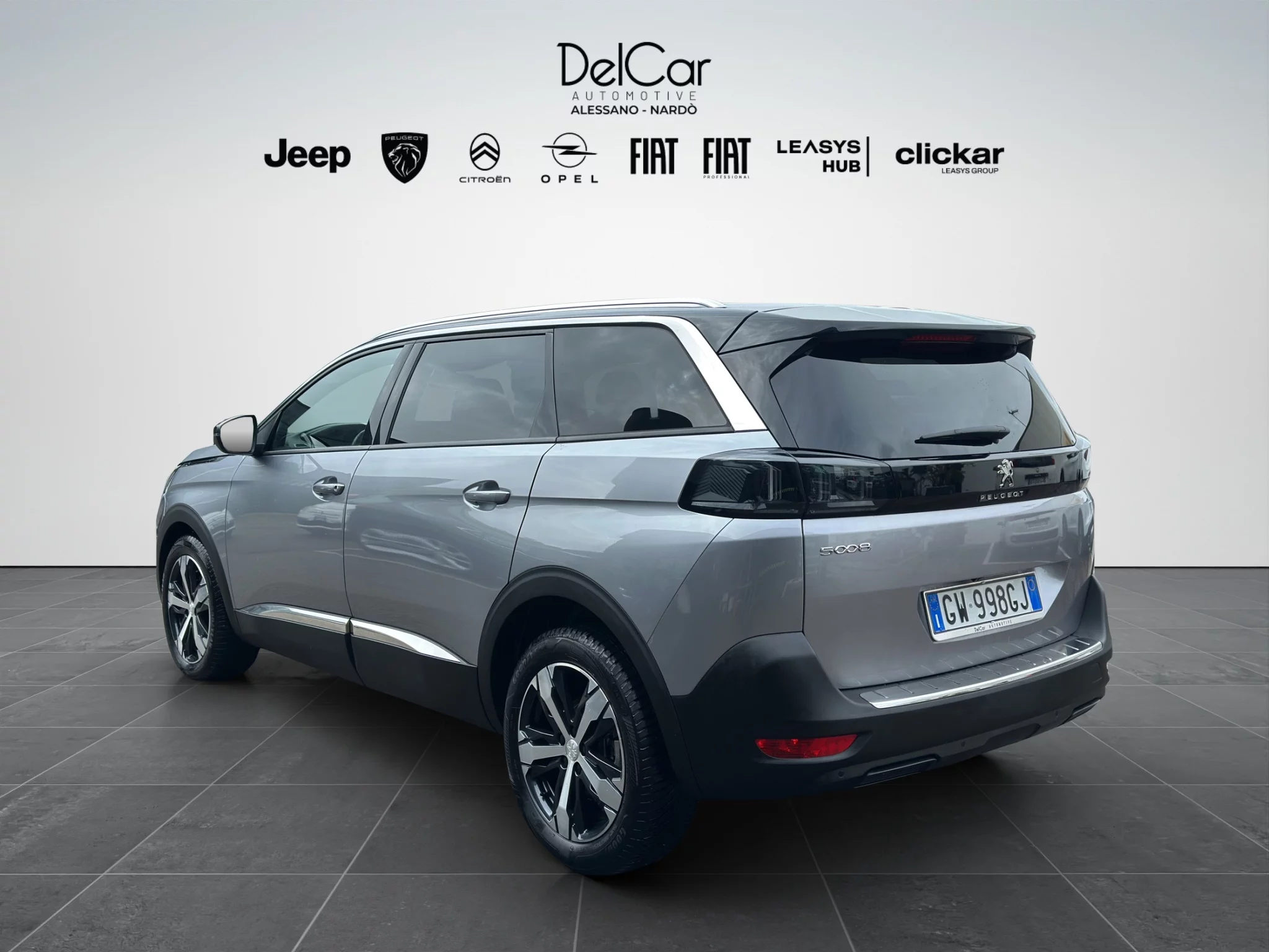Peugeot 5008 HYBRID E-DCS6 ALLURE PACK 2024 — foto 4 di 21