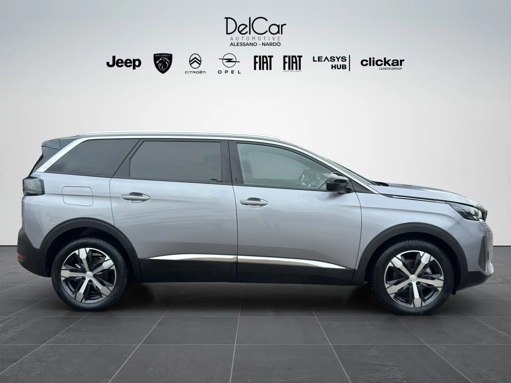 Peugeot 5008 HYBRID E-DCS6 ALLURE PACK 2024 — foto 7 di 21
