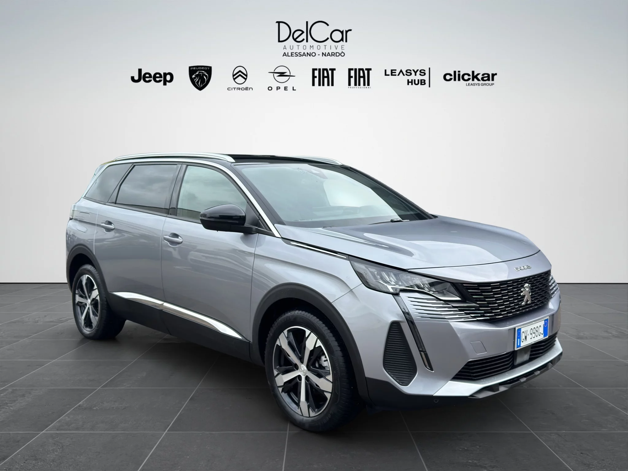 Peugeot 5008 HYBRID E-DCS6 ALLURE PACK 2024 — foto 8 di 21