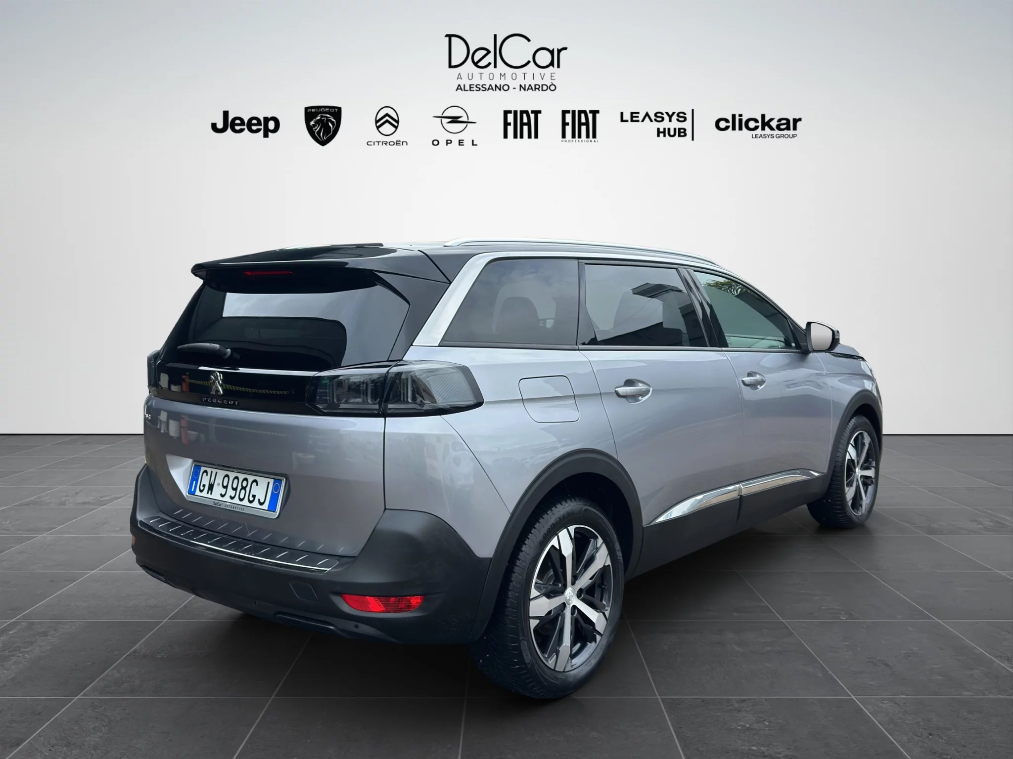 Peugeot 5008 HYBRID E-DCS6 ALLURE PACK 2024 — foto 6 di 21