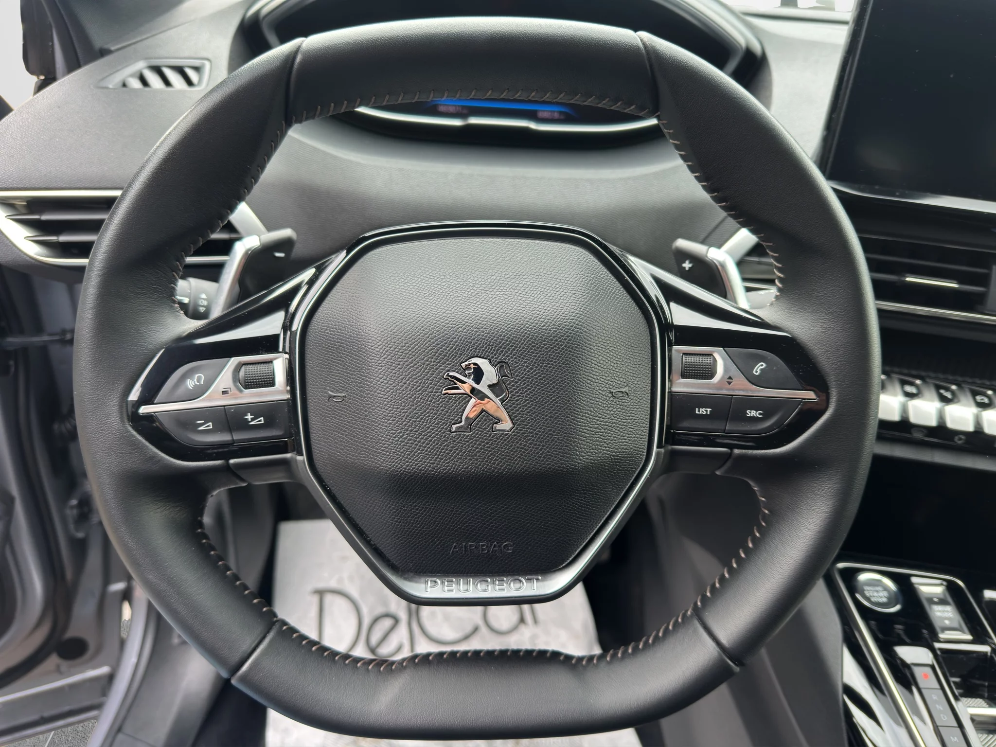 Peugeot 5008 HYBRID E-DCS6 ALLURE PACK 2024 — foto 9 di 21