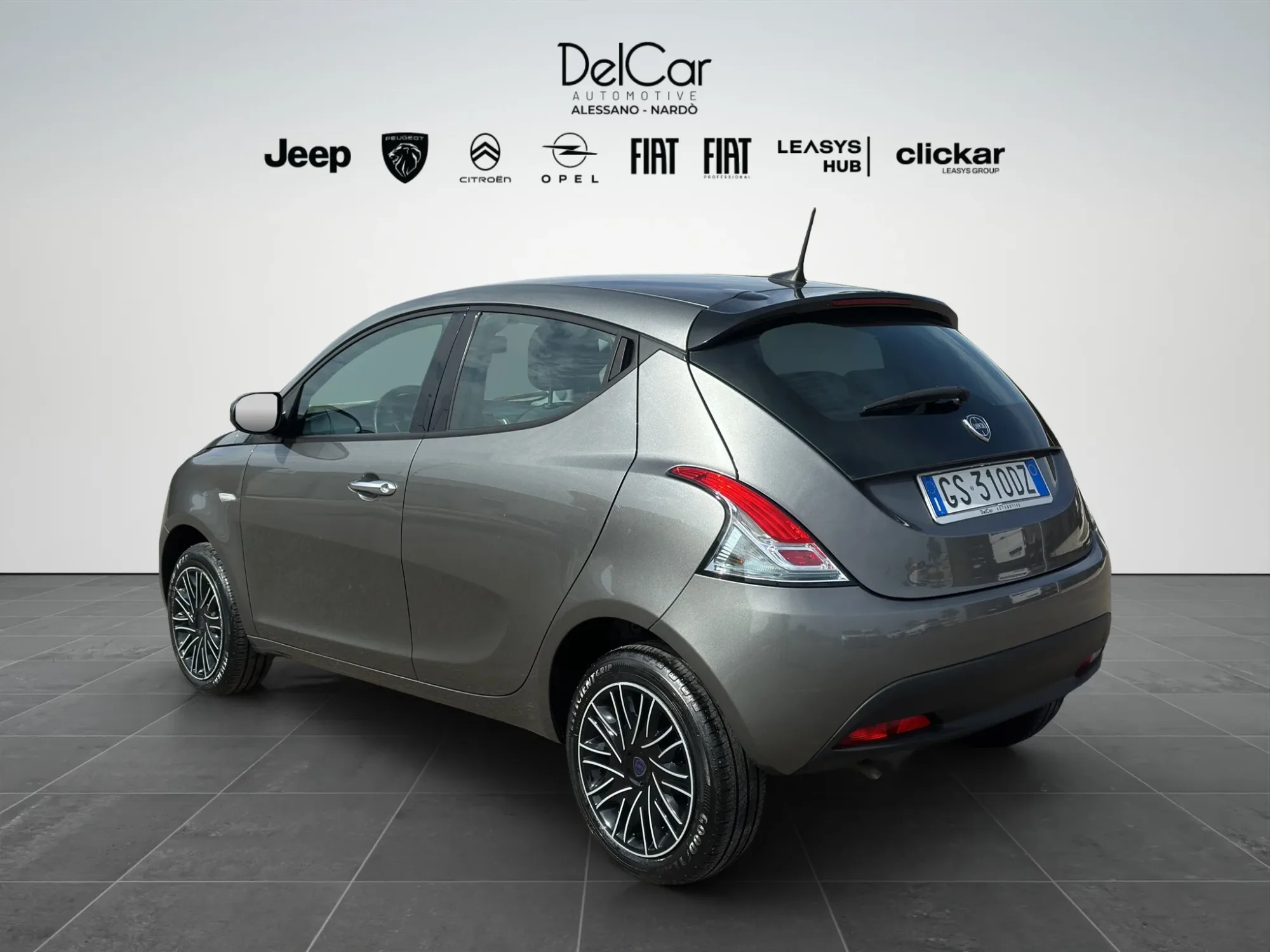 Lancia Ypsilon 1.0 HYBRID ORO 2023 — foto 4 di 14