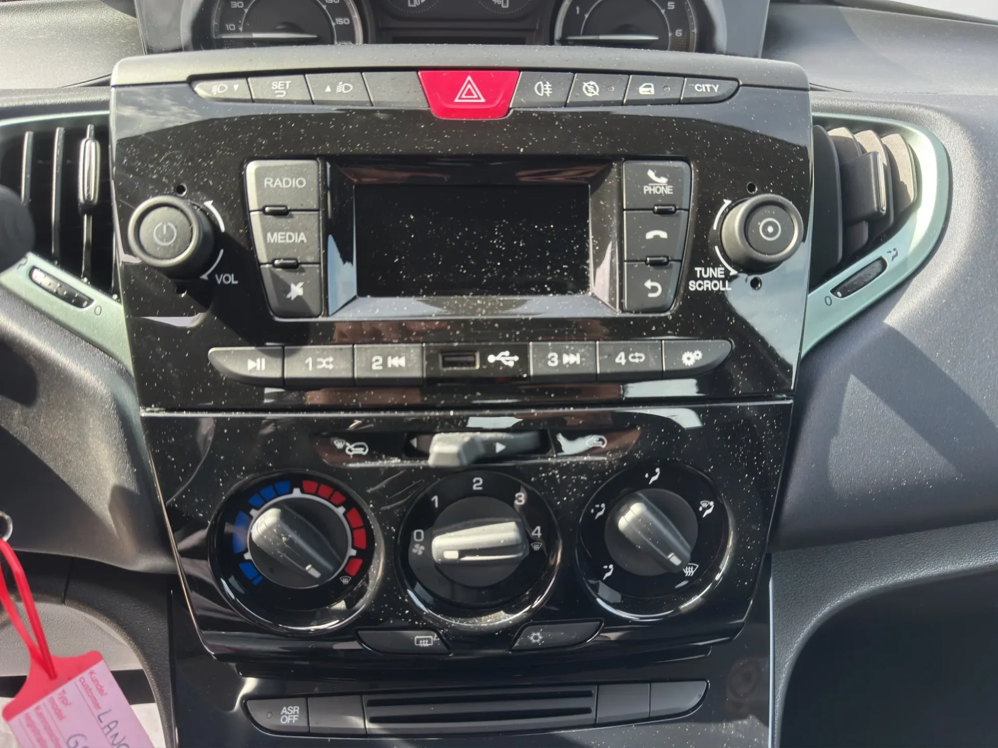Lancia Ypsilon 1.0 HYBRID ORO 2023 — foto 11 di 14