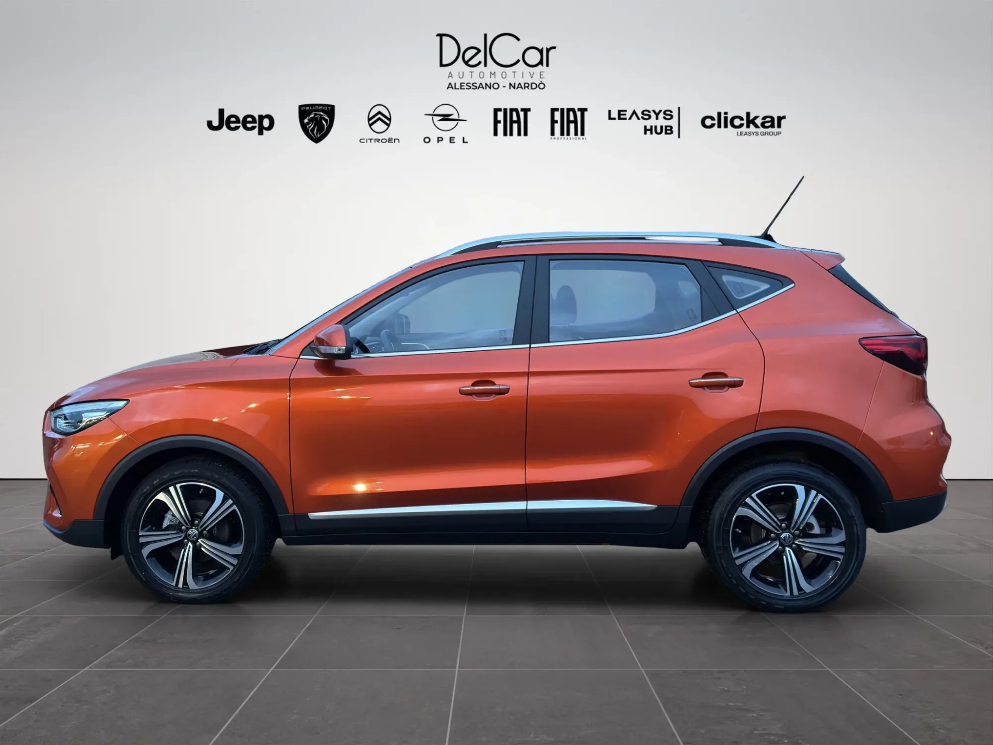 MG ZS 1.5 VTI-TECH LUXURY 2023 — foto 3 di 20