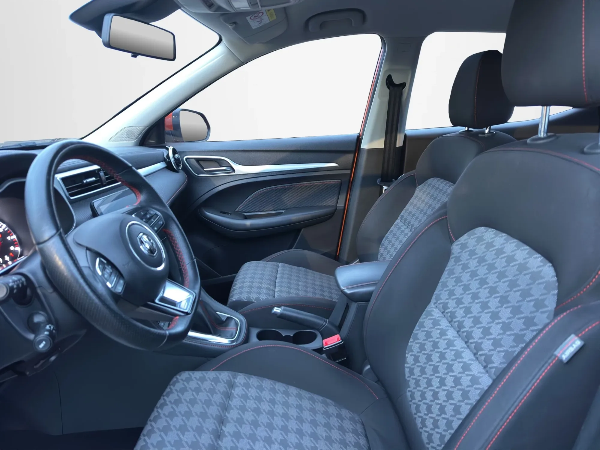 MG ZS 1.5 VTI-TECH LUXURY 2023 — foto 9 di 20