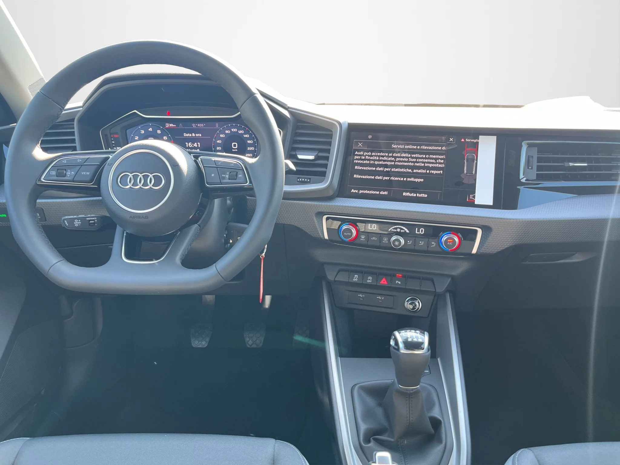 Audi A1 SPORTBACK 30 TFSI 1.0 S-LINE EDITION 2025 — foto 14 di 20