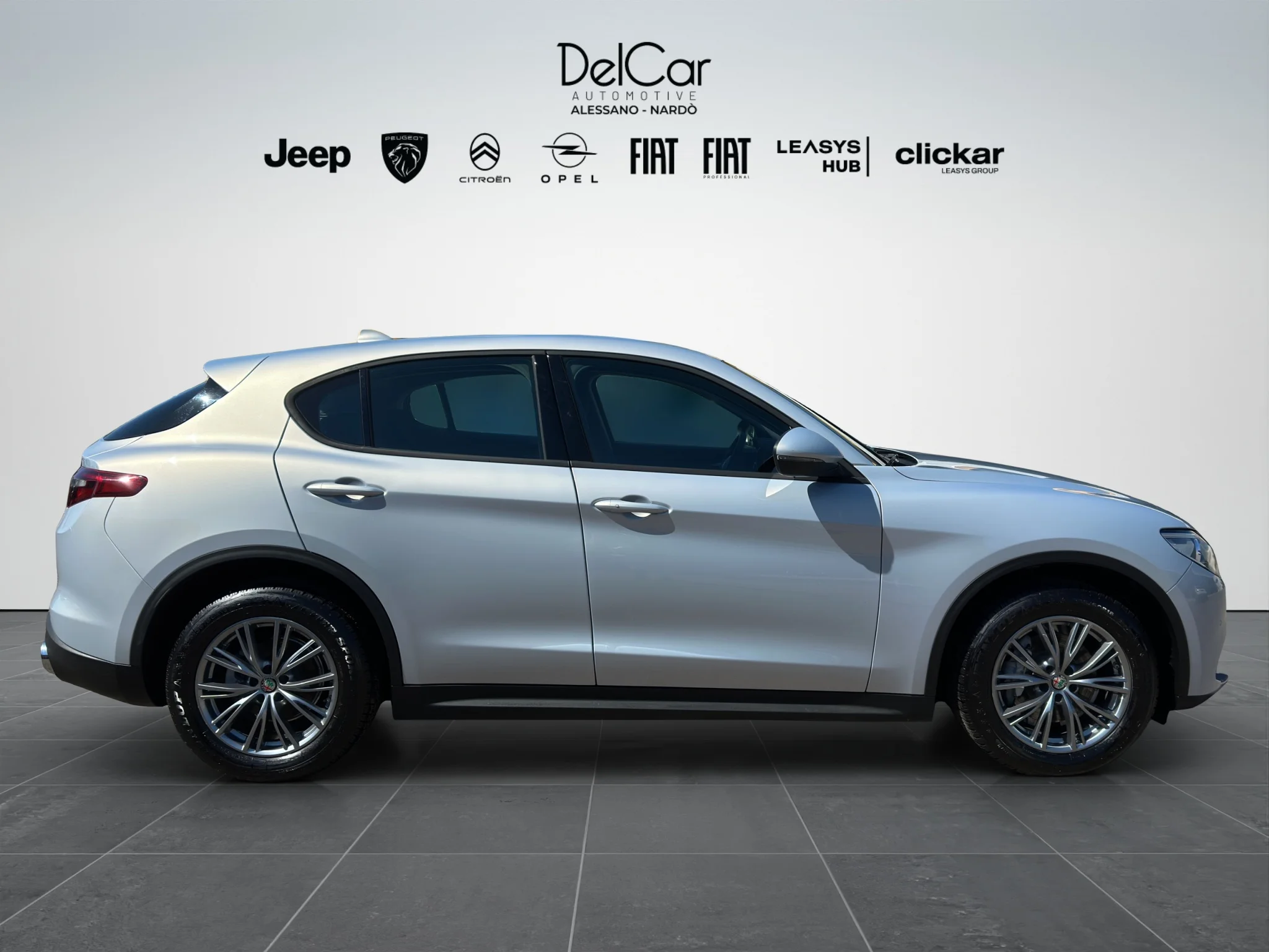Alfa Romeo Stelvio 2.2 TURBO DIESEL AT8 Q4 BUSINESS 2021 — foto 7 di 23