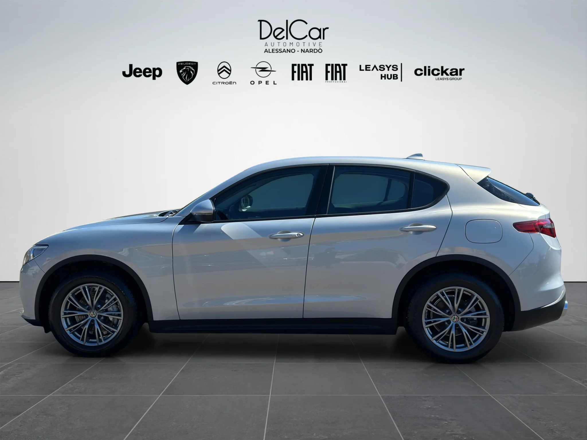 Alfa Romeo Stelvio 2.2 TURBO DIESEL AT8 Q4 BUSINESS 2021 — foto 3 di 23