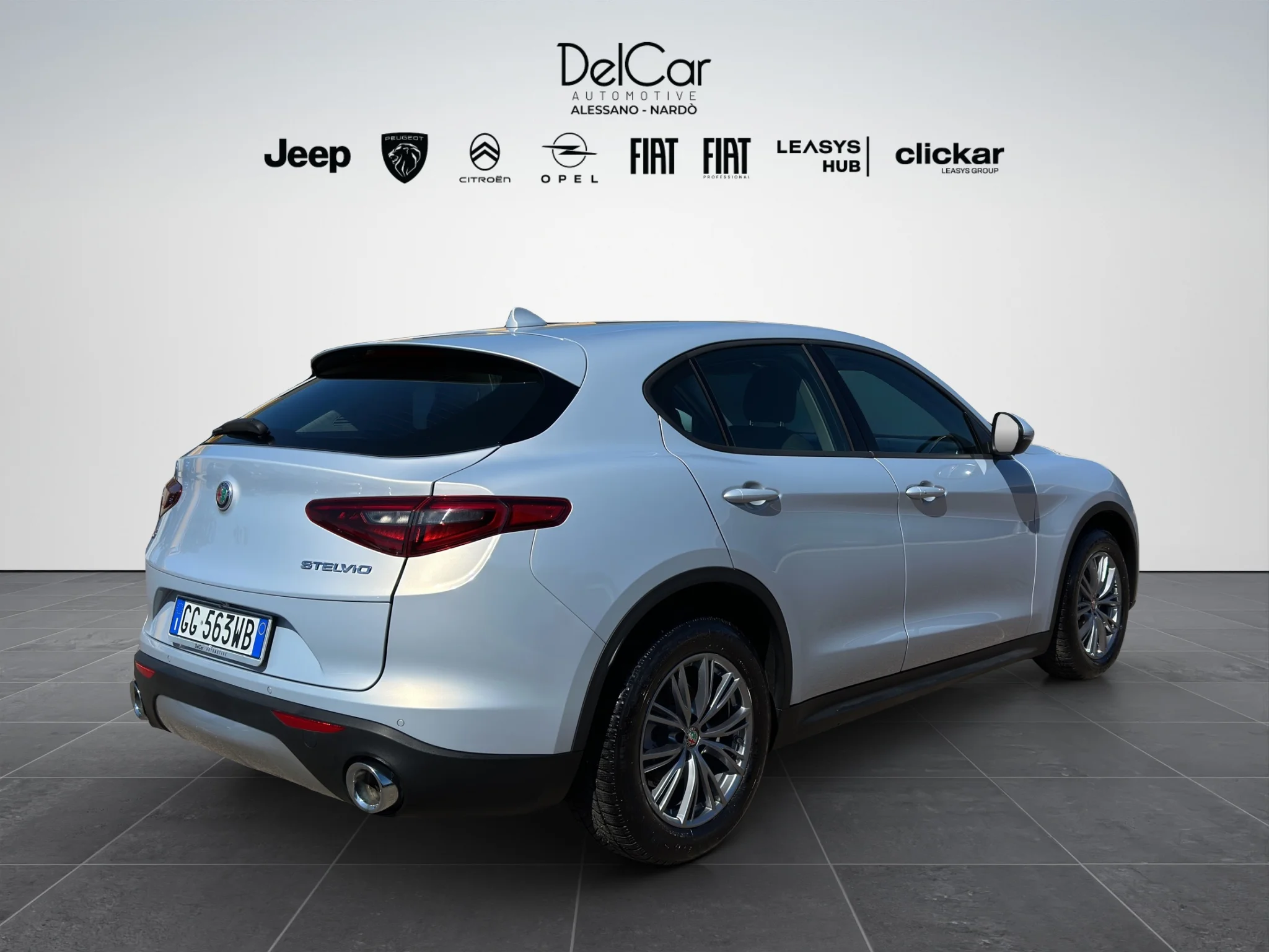 Alfa Romeo Stelvio 2.2 TURBO DIESEL AT8 Q4 BUSINESS 2021 — foto 6 di 23