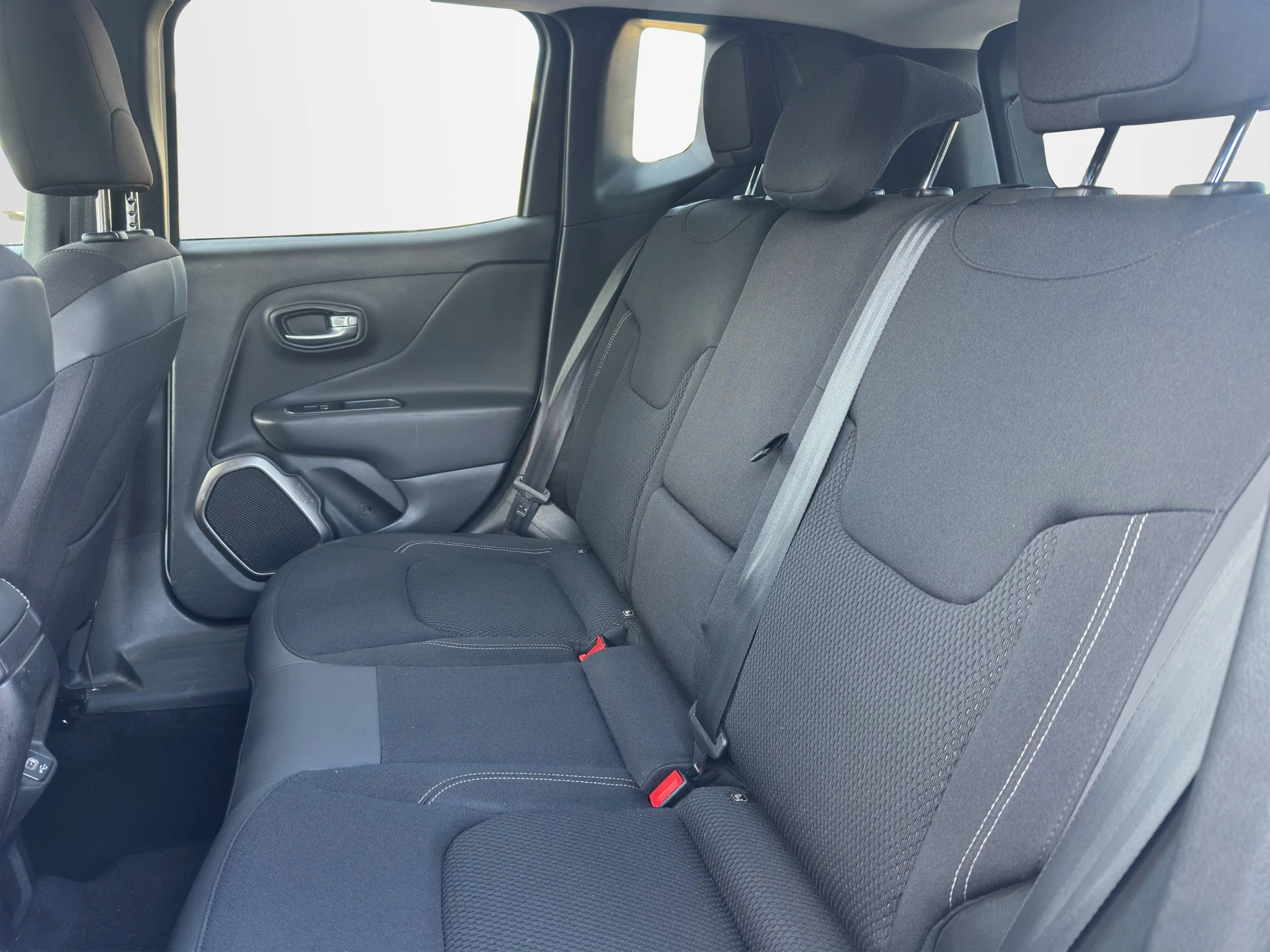 Jeep Renegade 1.3 T4 DDCT LIMITED 2020 — foto 13 di 21