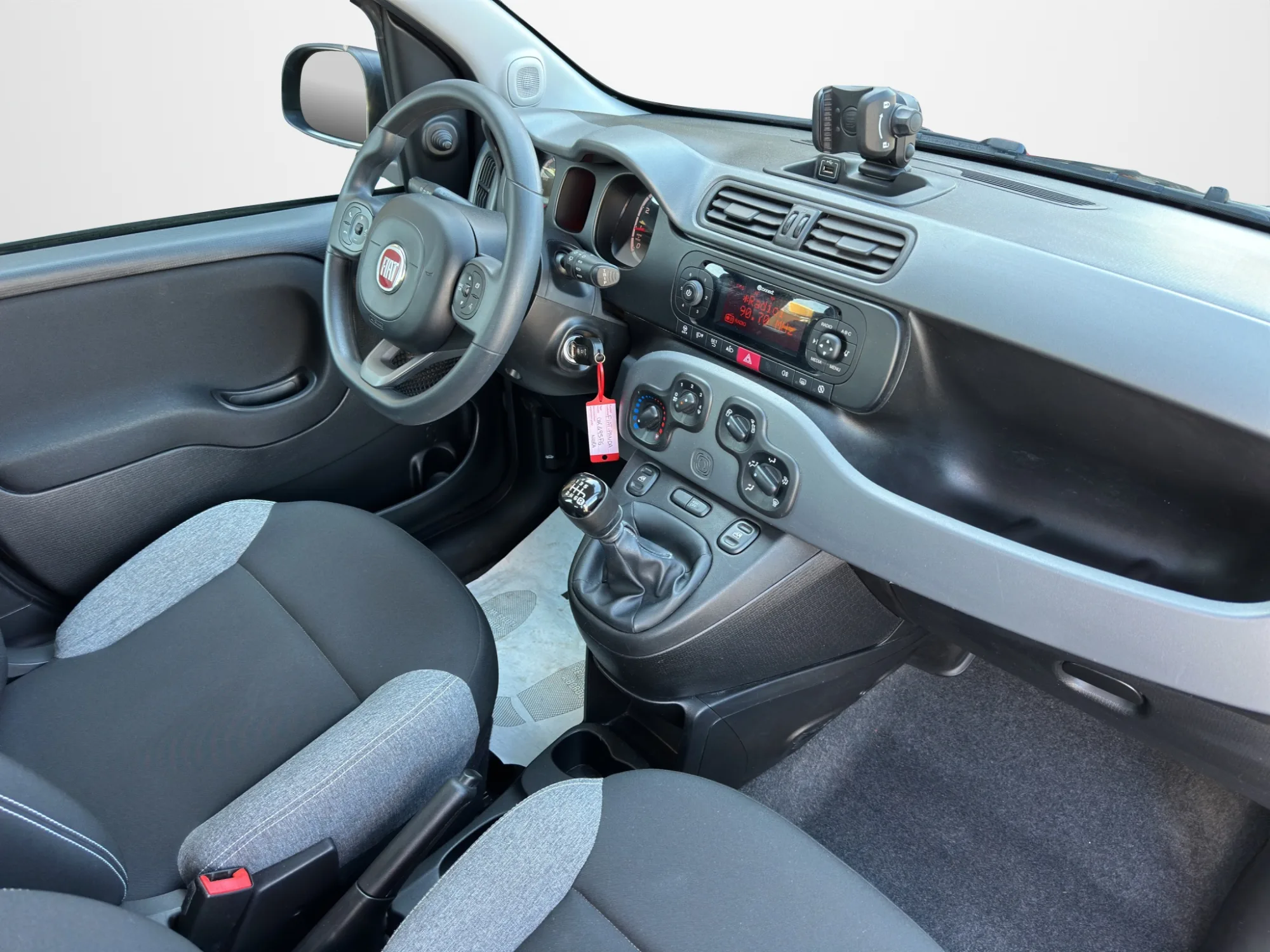 Fiat Panda 1.0 70 Cv. Hybrid City Life 2022 — foto 18 di 21