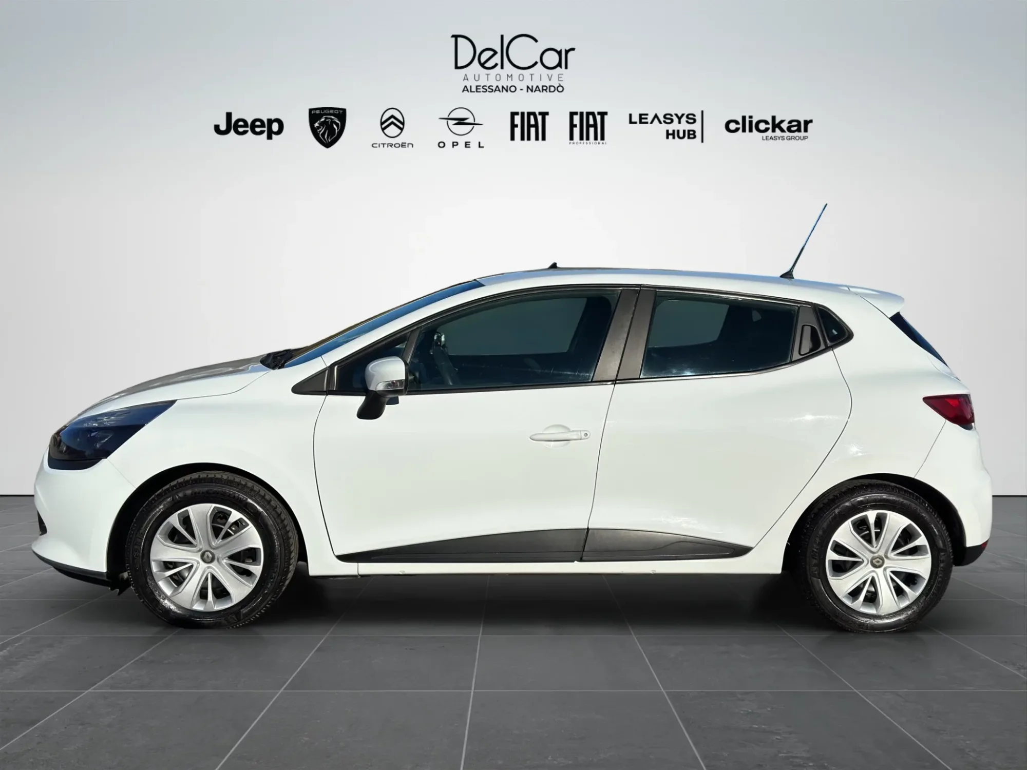 Renault Clio 1.5 DCI ENERGY LIFE 2016 — foto 3 di 19
