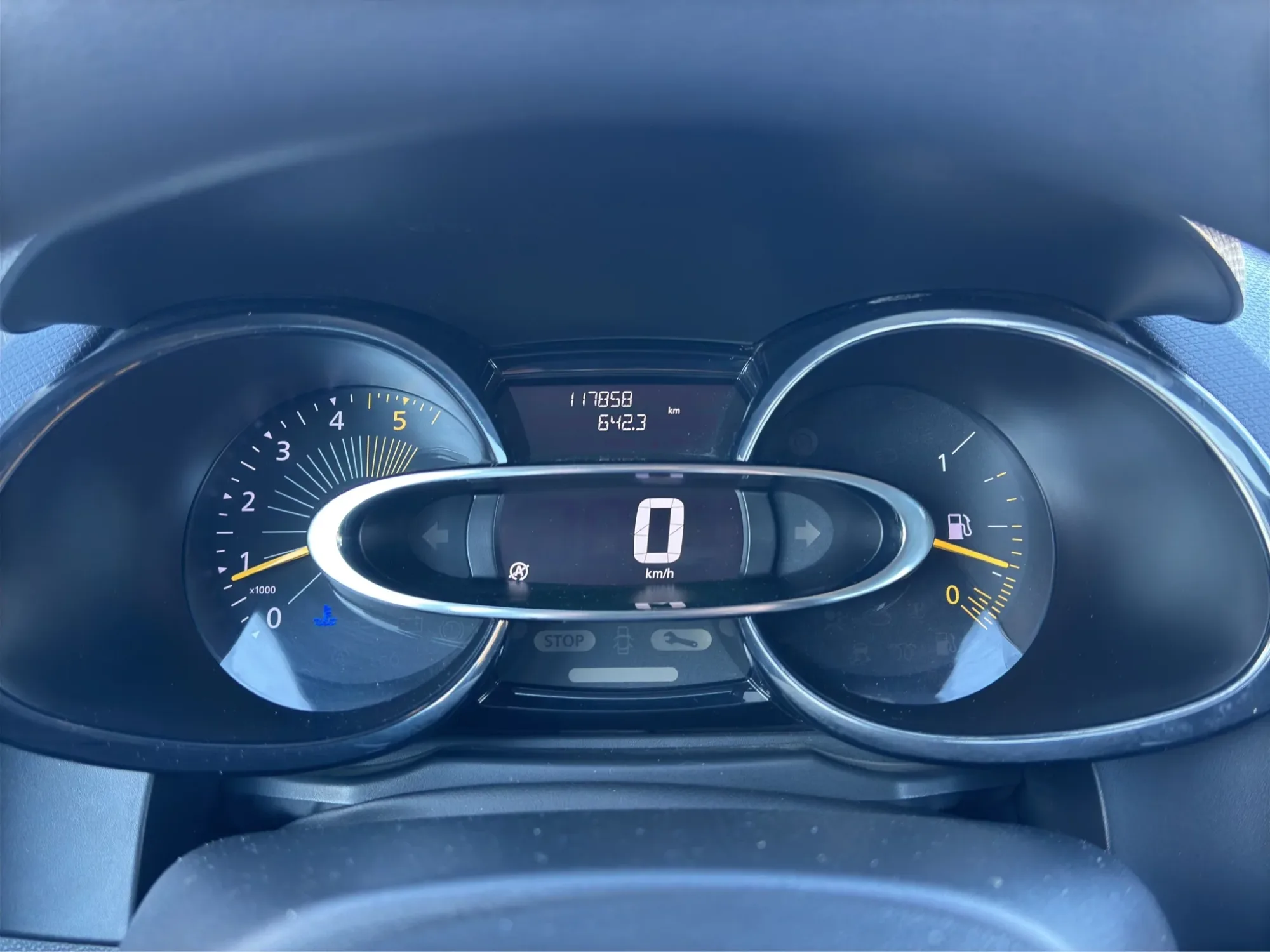 Renault Clio 1.5 DCI ENERGY LIFE 2016 — foto 11 di 19