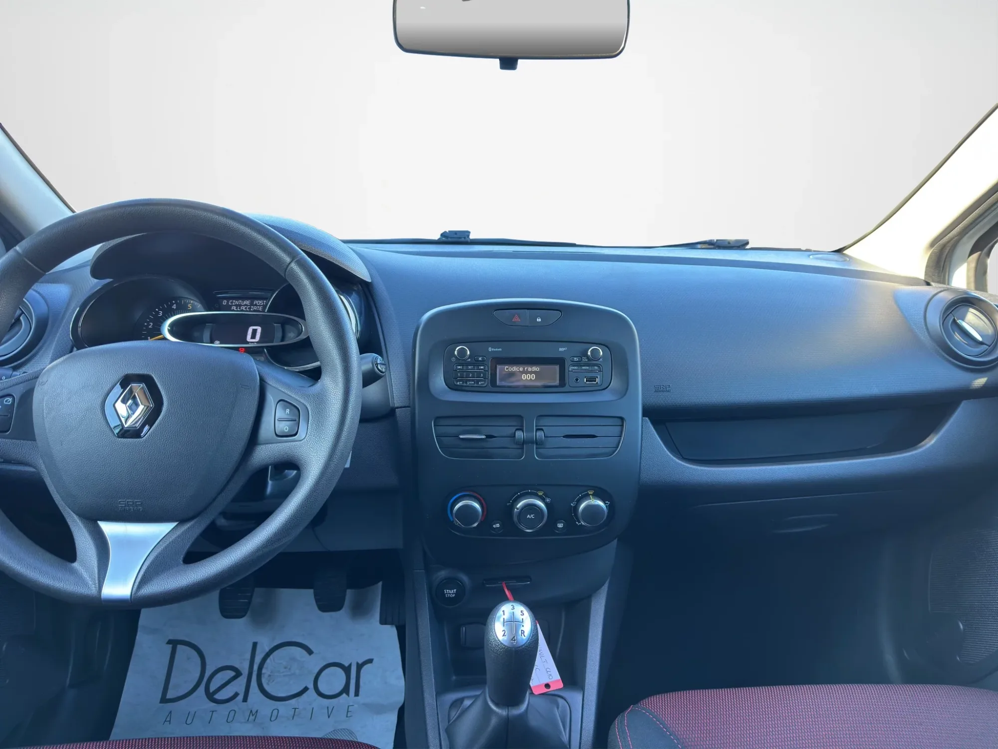 Renault Clio 1.5 DCI ENERGY LIFE 2016 — foto 14 di 19
