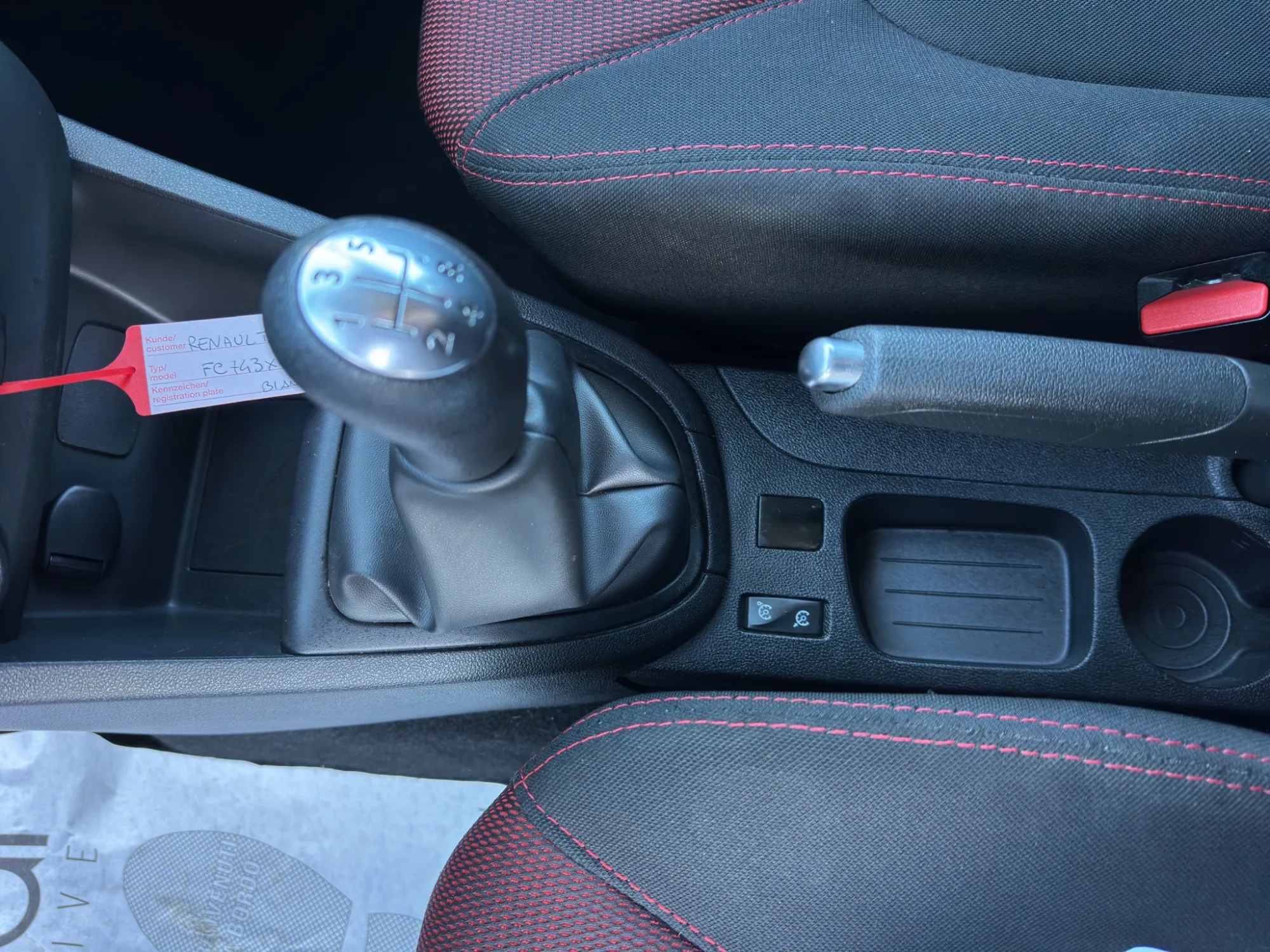 Renault Clio 1.5 DCI ENERGY LIFE 2016 — foto 16 di 19