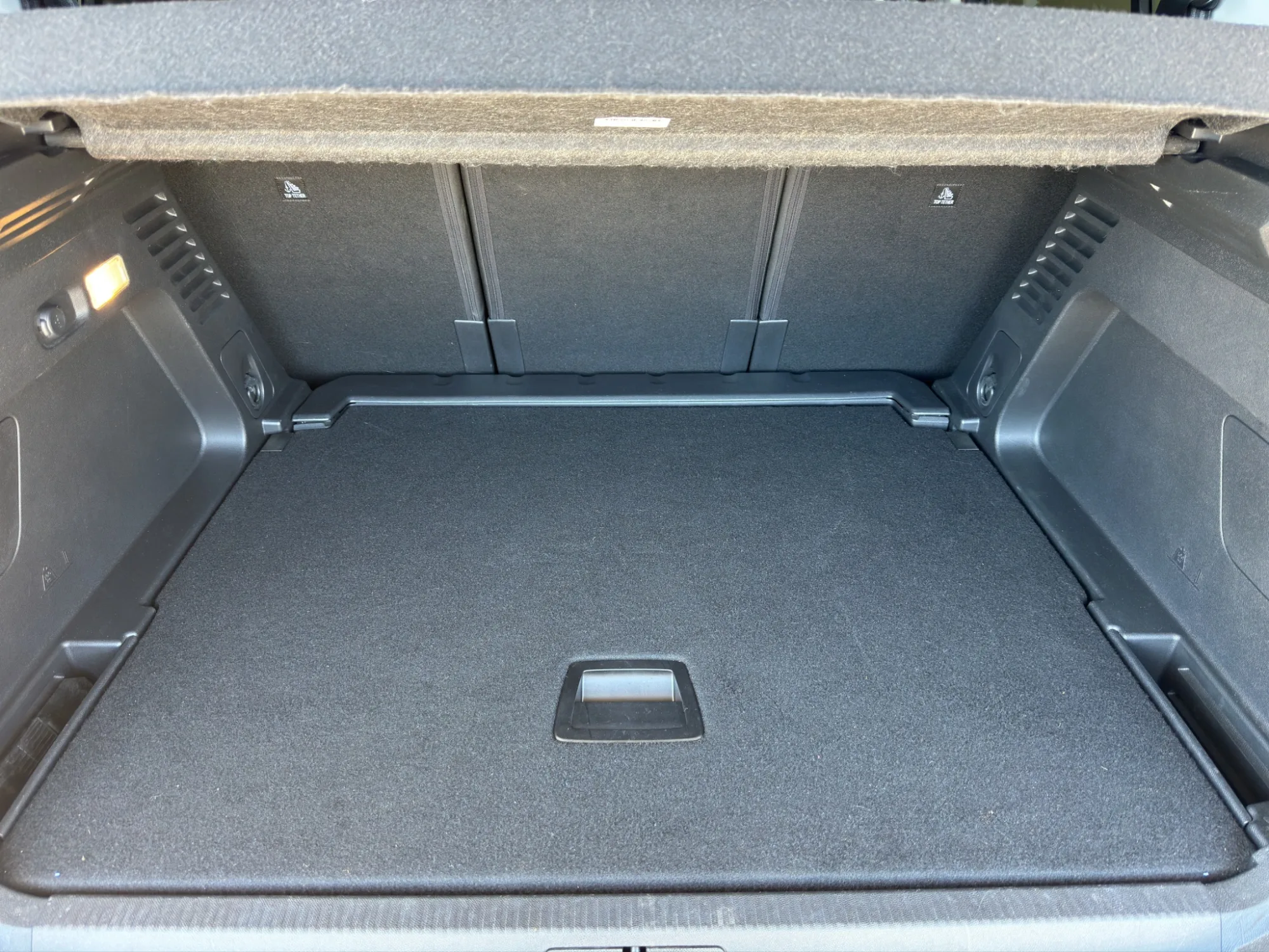 Citroën C5 AIR CROSS 1.5 BlueHDI 130 Cv. EAT8 Feel Pack 2023 — foto 20 di 23