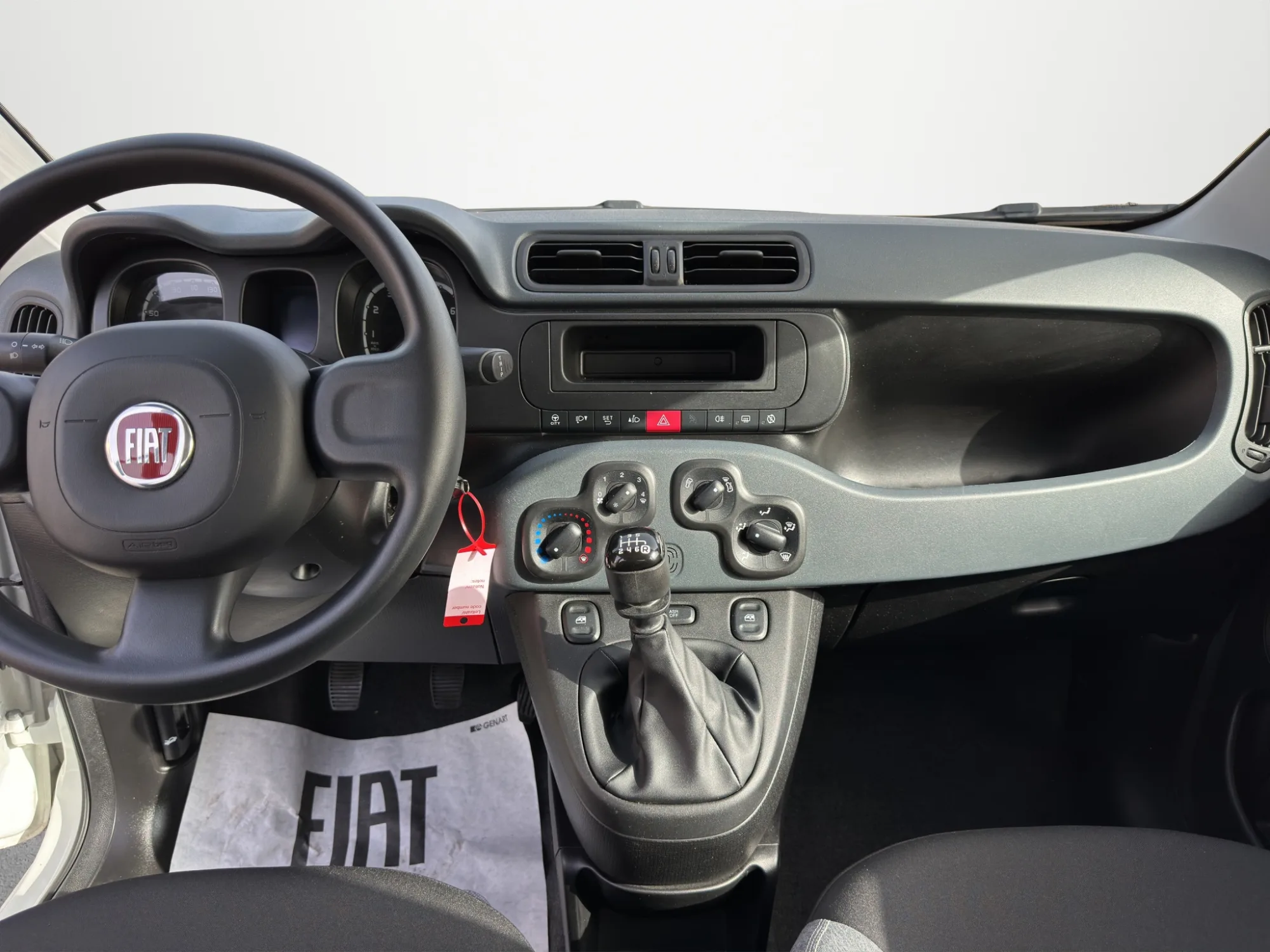 Fiat Panda 1.0 70 Cv. Hybrid 2021 — foto 14 di 19
