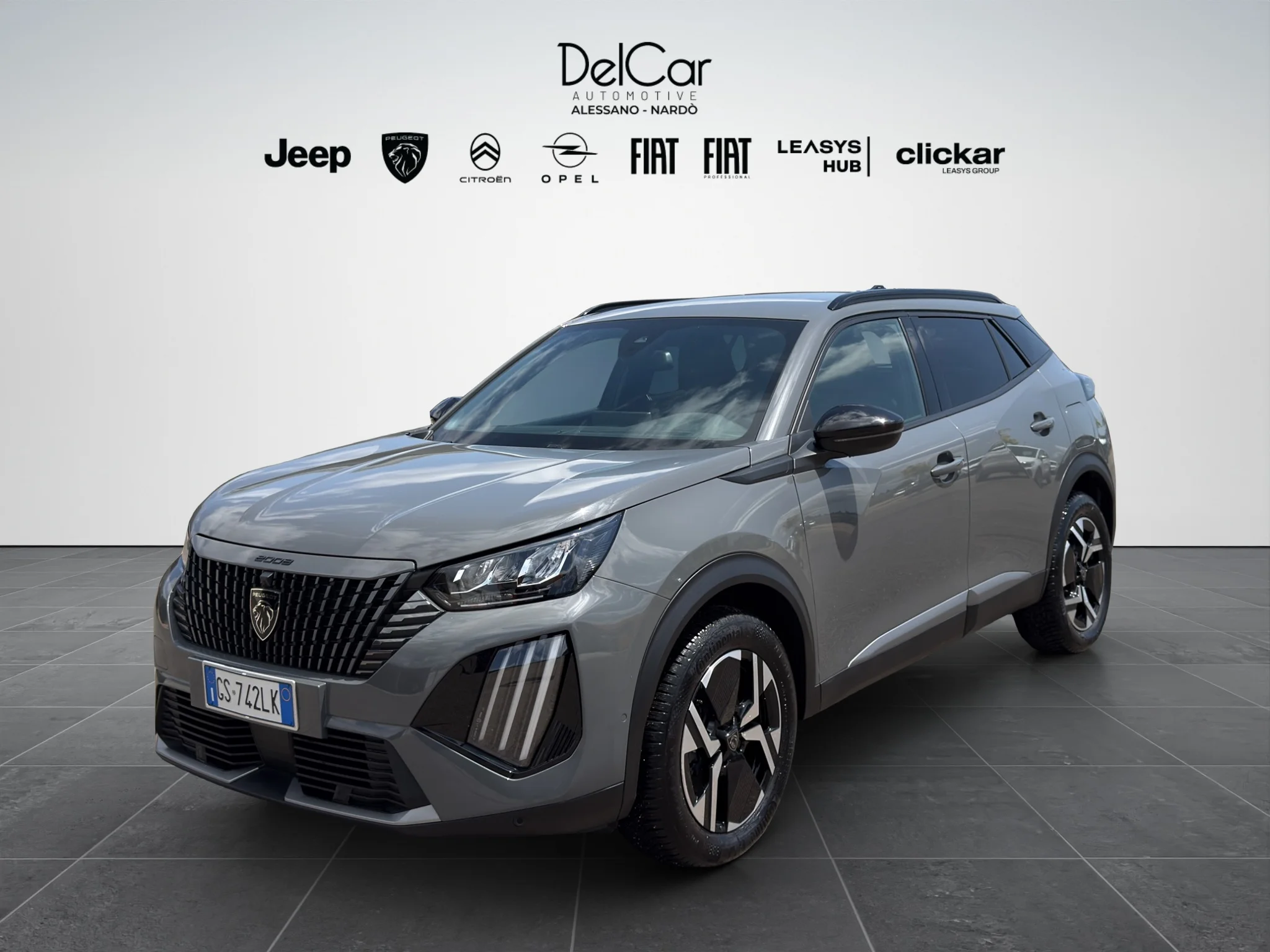 Peugeot 2008 BLUEHDI 1.5 EAT8 ALLURE 2023 — foto 2 di 21