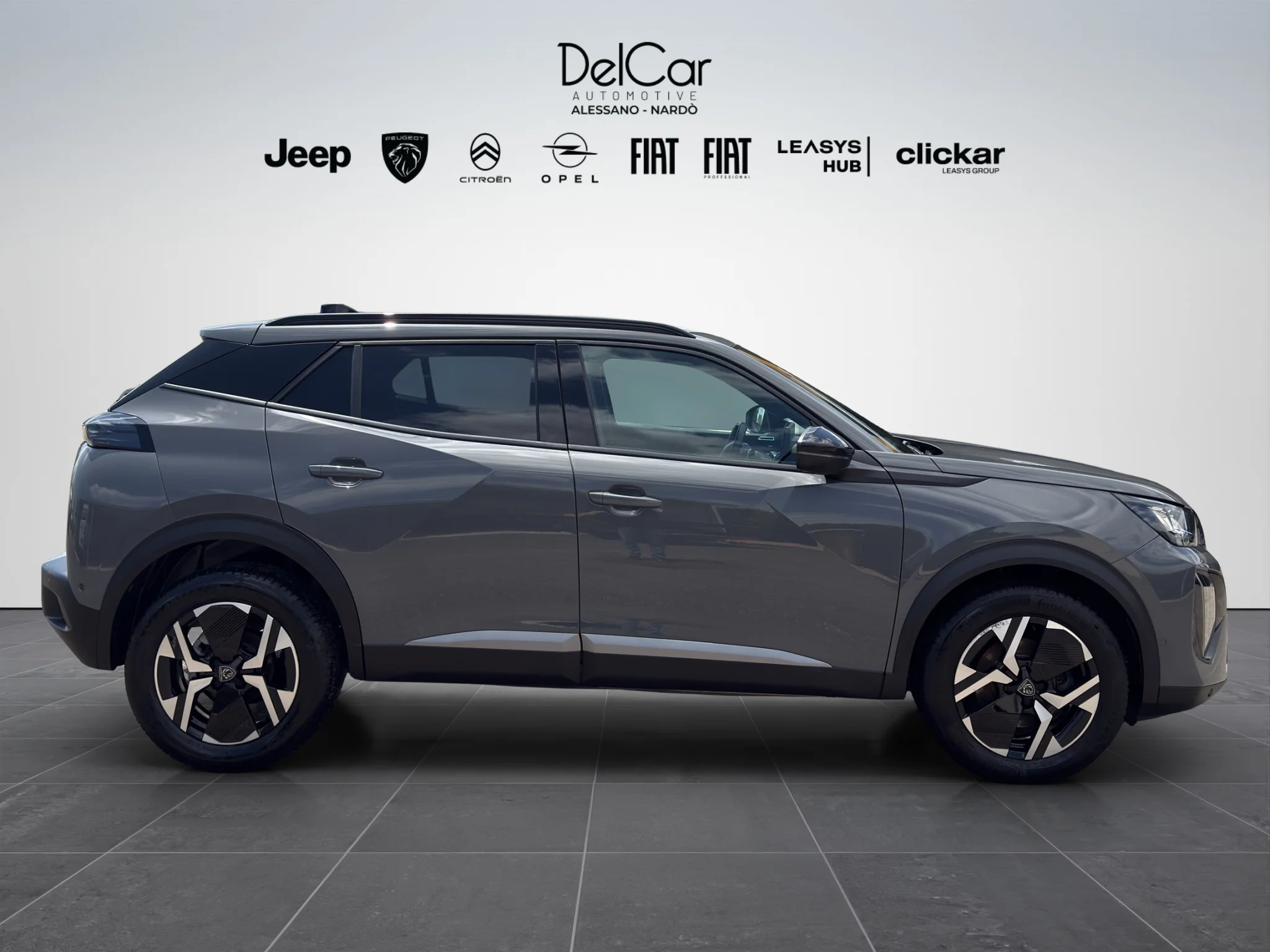 Peugeot 2008 BLUEHDI 1.5 EAT8 ALLURE 2023 — foto 7 di 21
