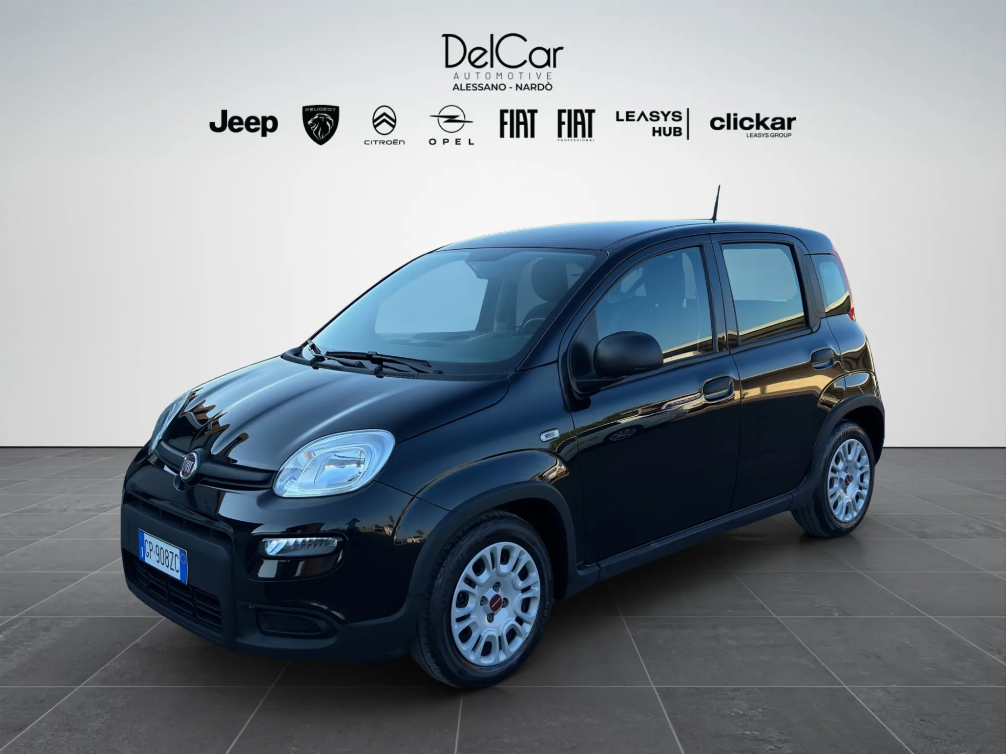 Fiat Panda 1.0 70 Cv. Hybrid 2023 — foto 2 di 20