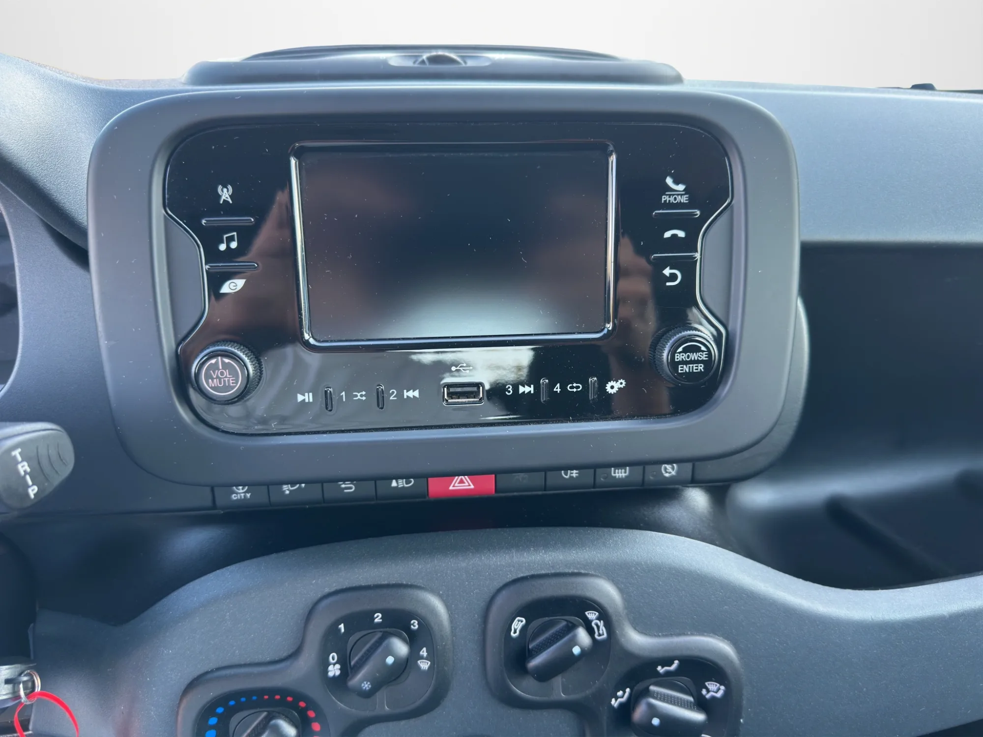 Fiat Panda 1.0 70 Cv. Hybrid 2023 — foto 15 di 20