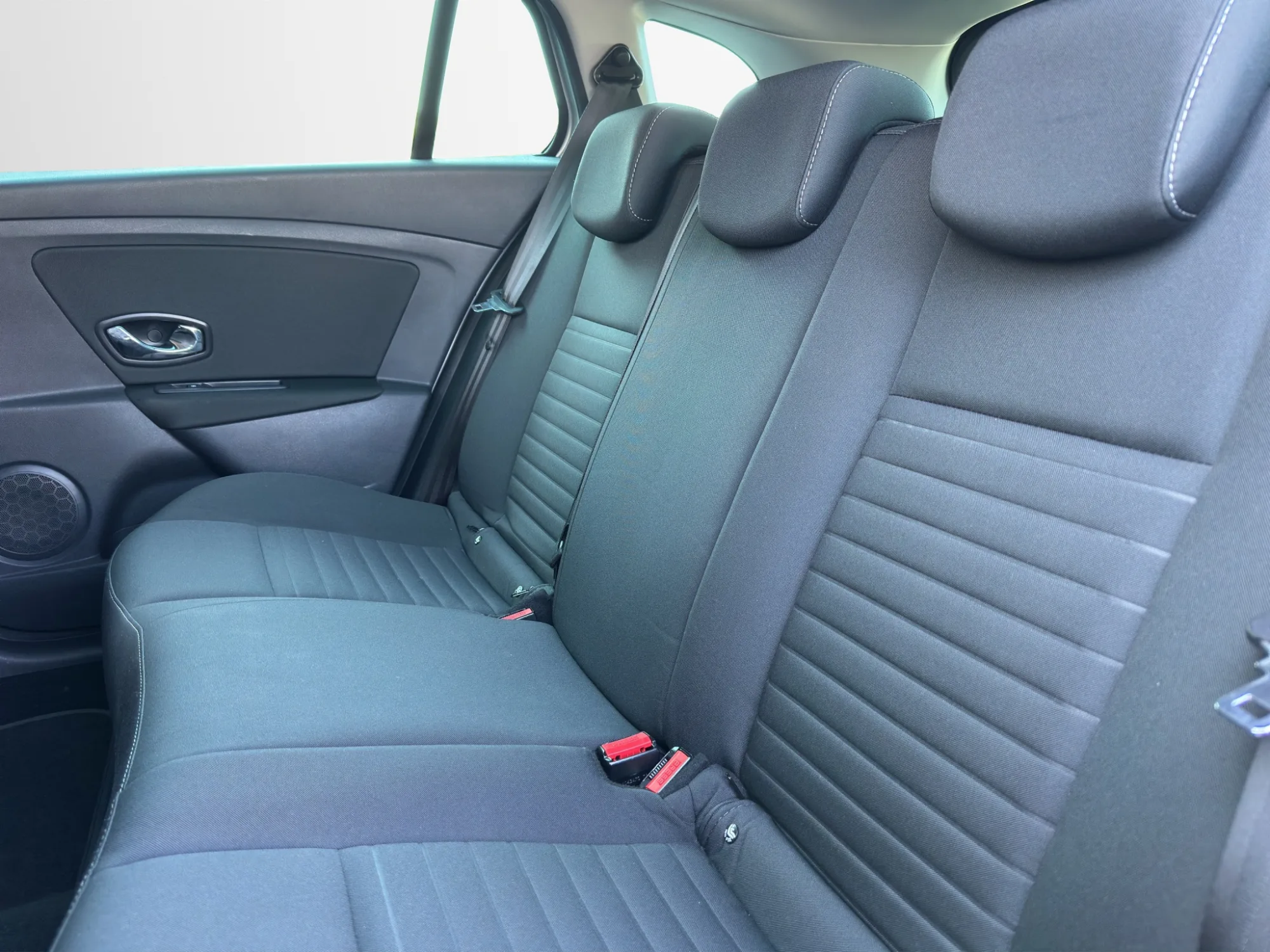 Renault Megane 1.5 dCi 110 Cv. Sportour Energy Limited 2016 — foto 13 di 20