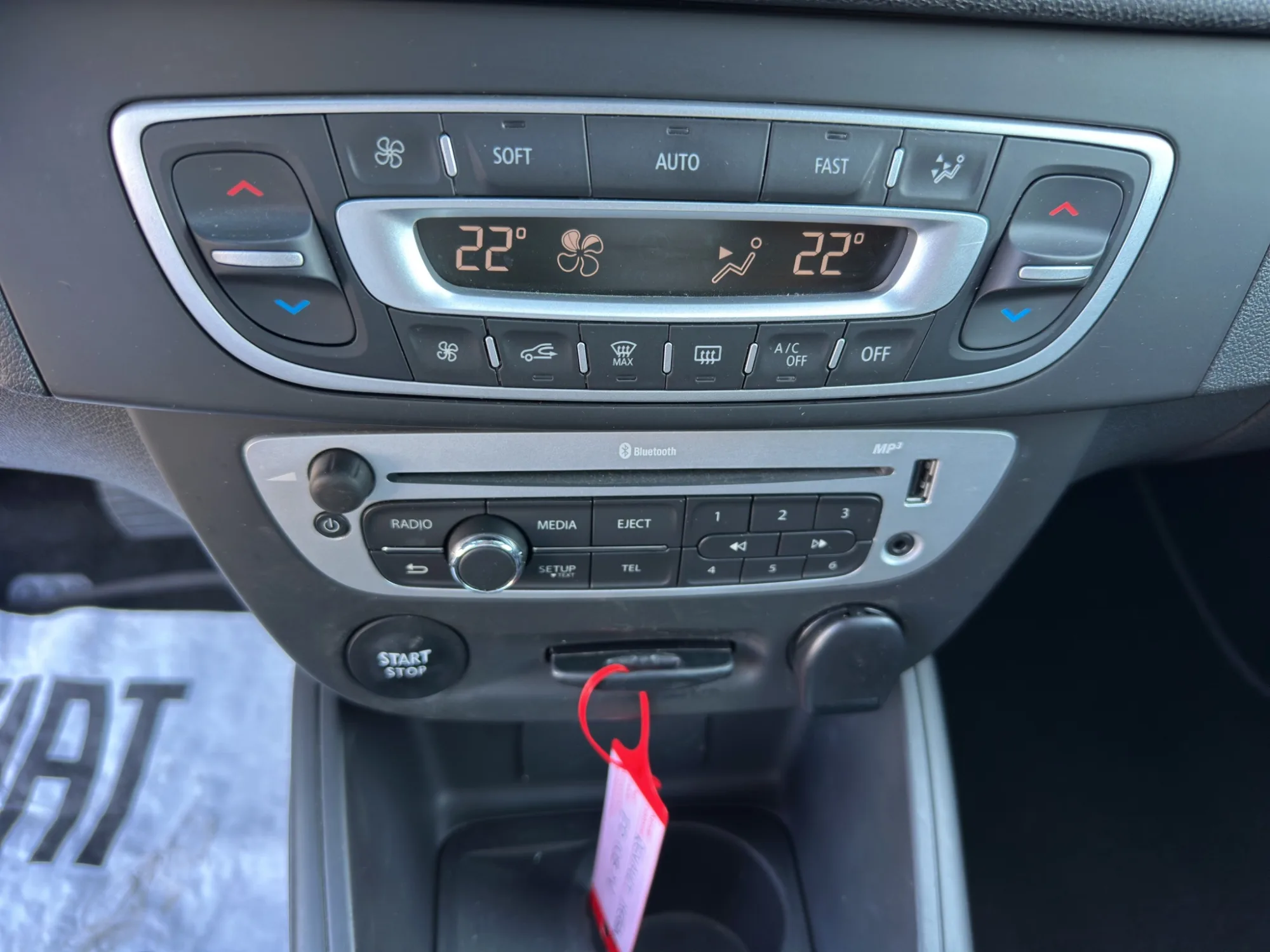Renault Megane 1.5 dCi 110 Cv. Sportour Energy Limited 2016 — foto 16 di 20