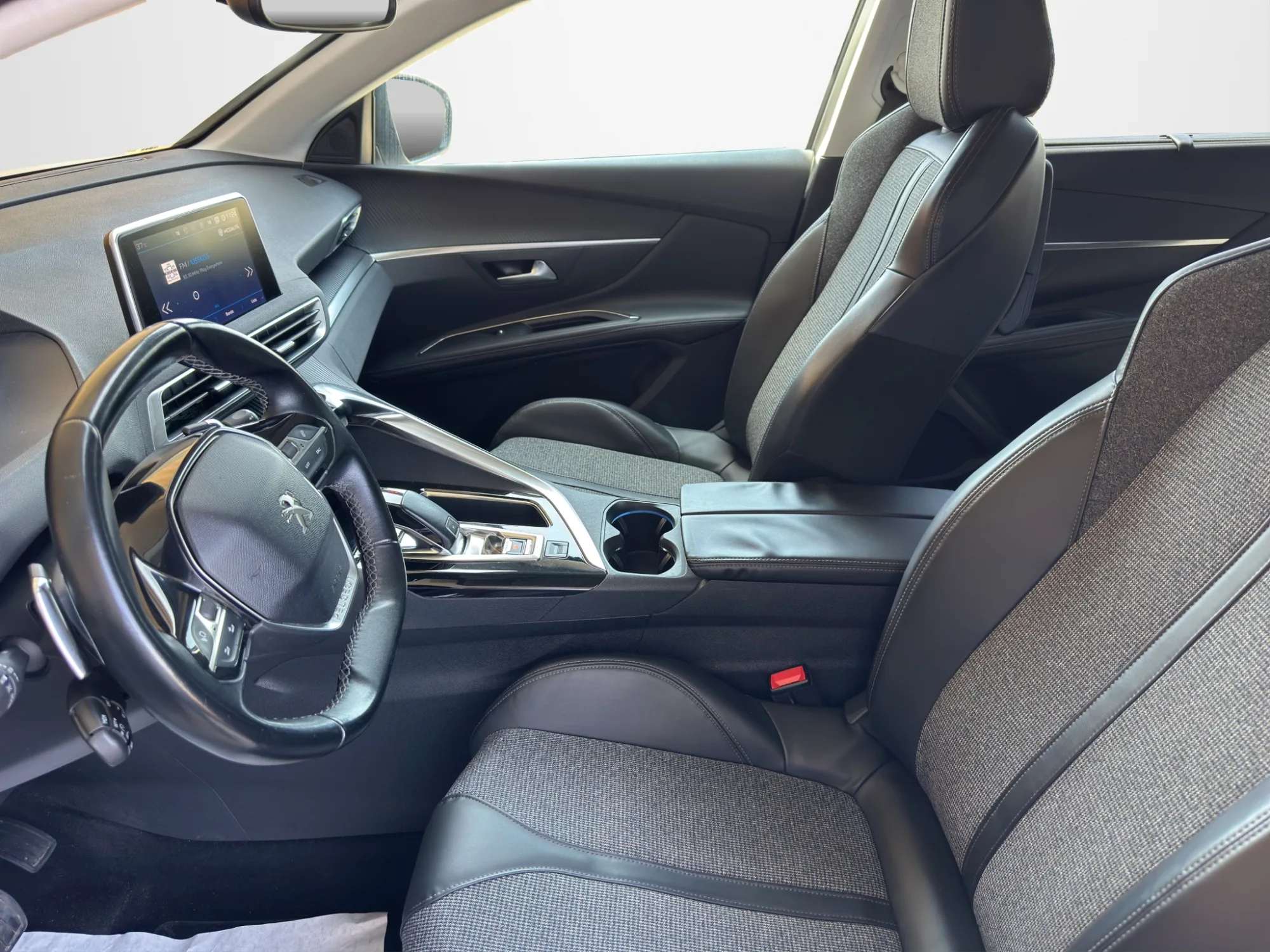 Peugeot 5008 1.5 130 Cv. BlueHDI EAT8 2018 — foto 9 di 21
