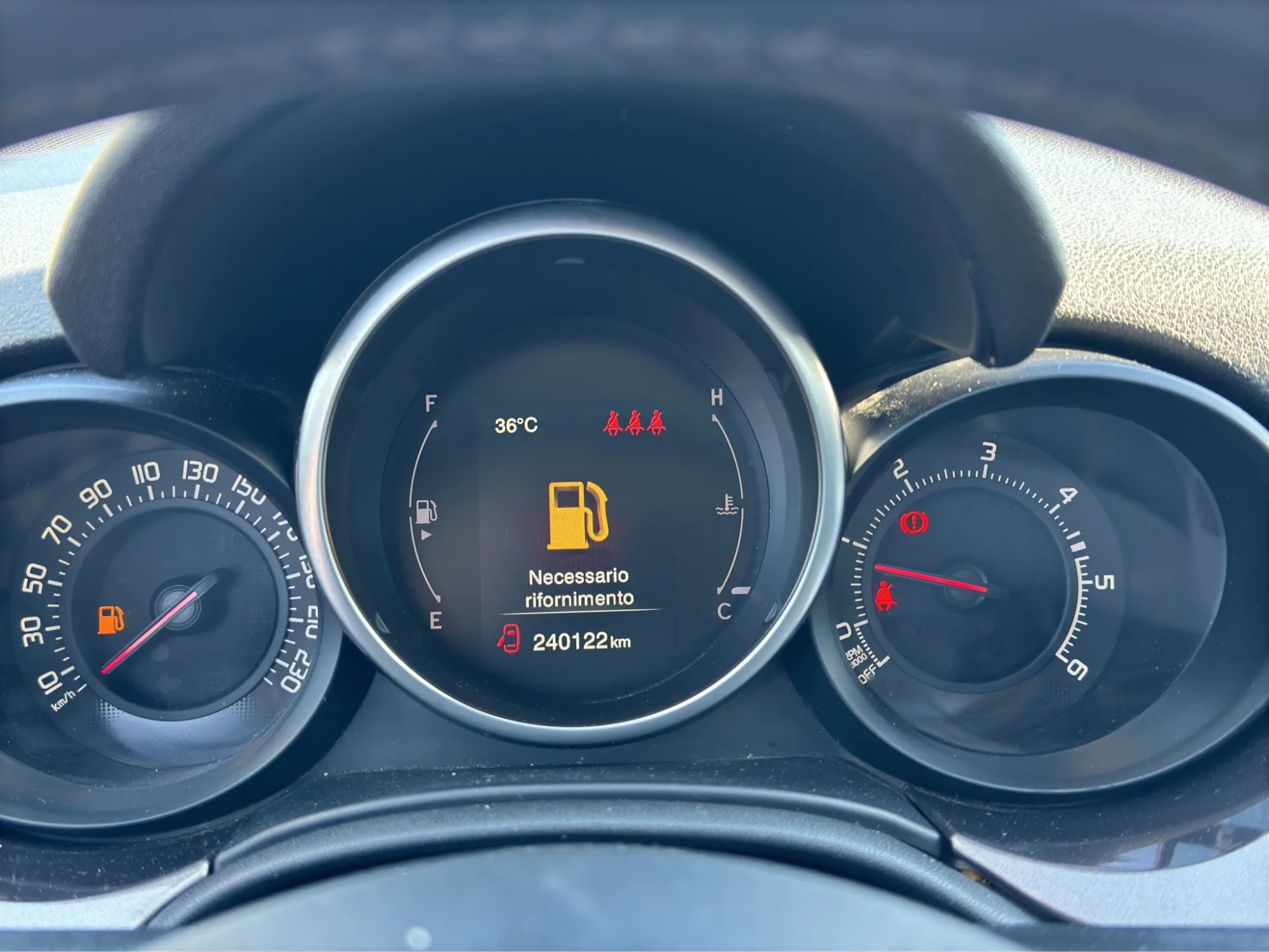 Fiat 500X 1.6 Mjet 120 Cv. Business 2017 — foto 11 di 20