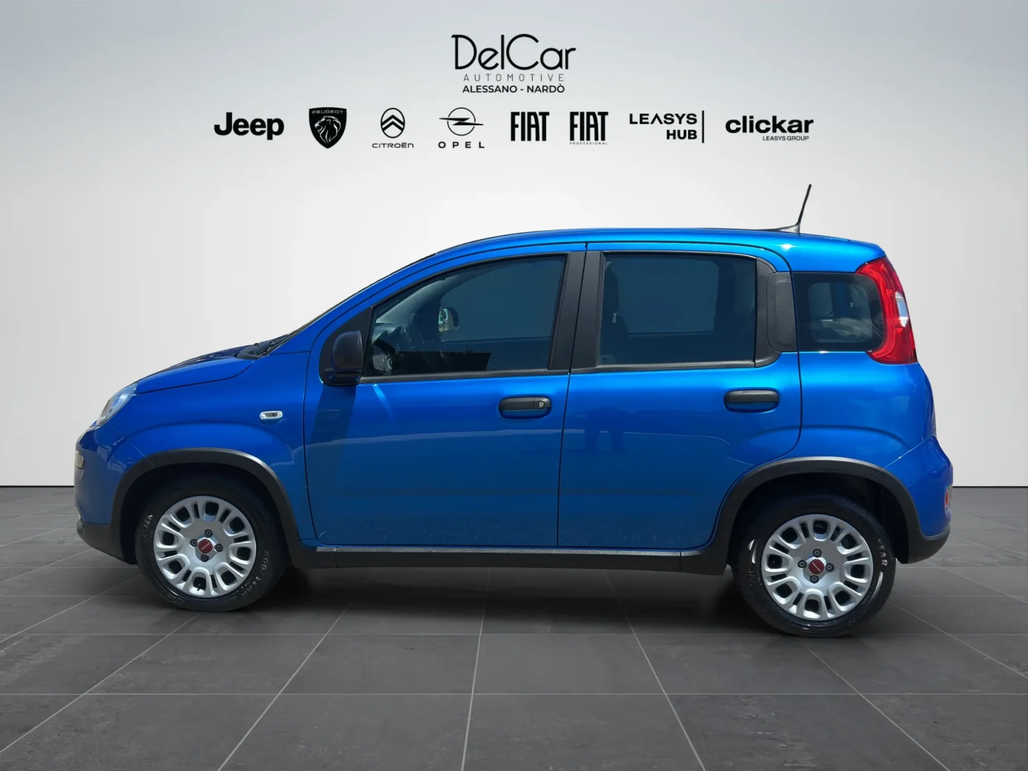Fiat Panda 1.0 HYBRID 2024 — foto 3 di 19