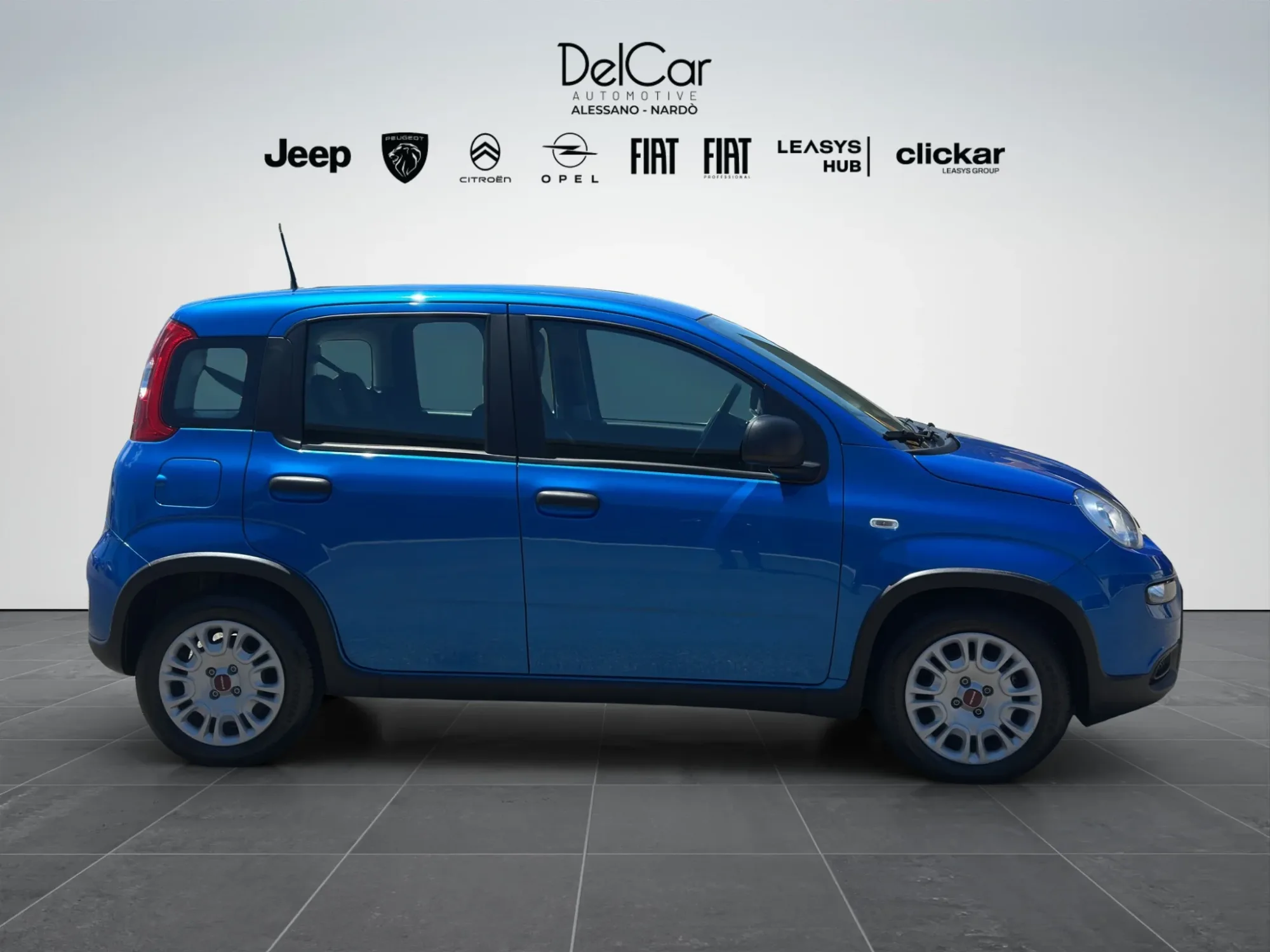 Fiat Panda 1.0 HYBRID 2024 — foto 7 di 19