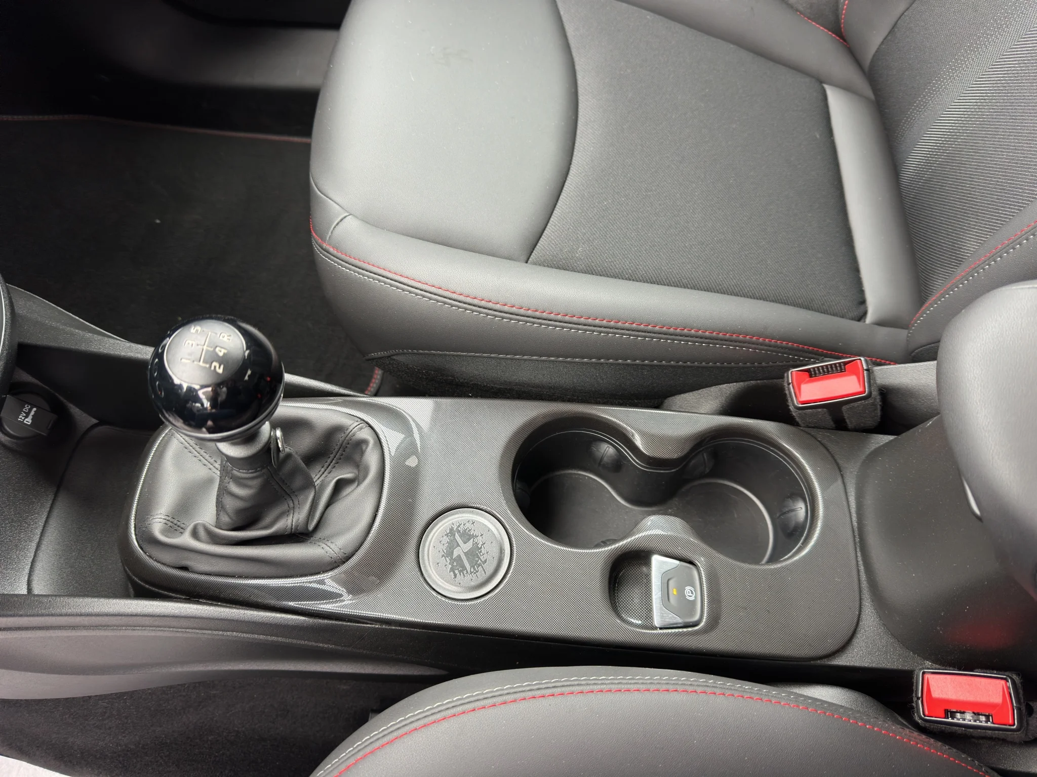 Fiat 500X 1.3 MJT SPORT 2023 — foto 17 di 25